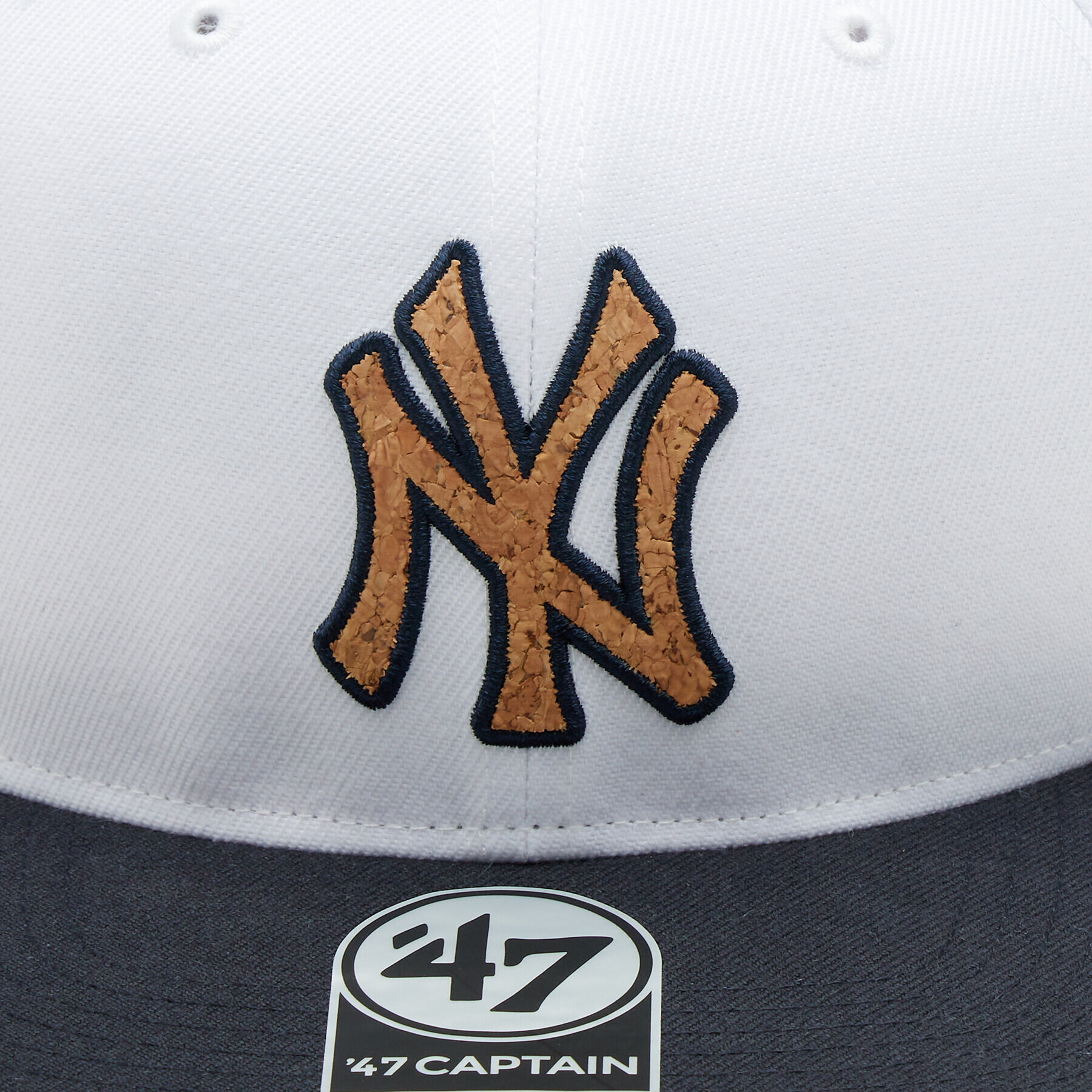 47 Brand Șapcă MLB New York Yankees Corkscrew 47 CAPTAIN B-CORKS17WBP-WH Alb - Pled.ro