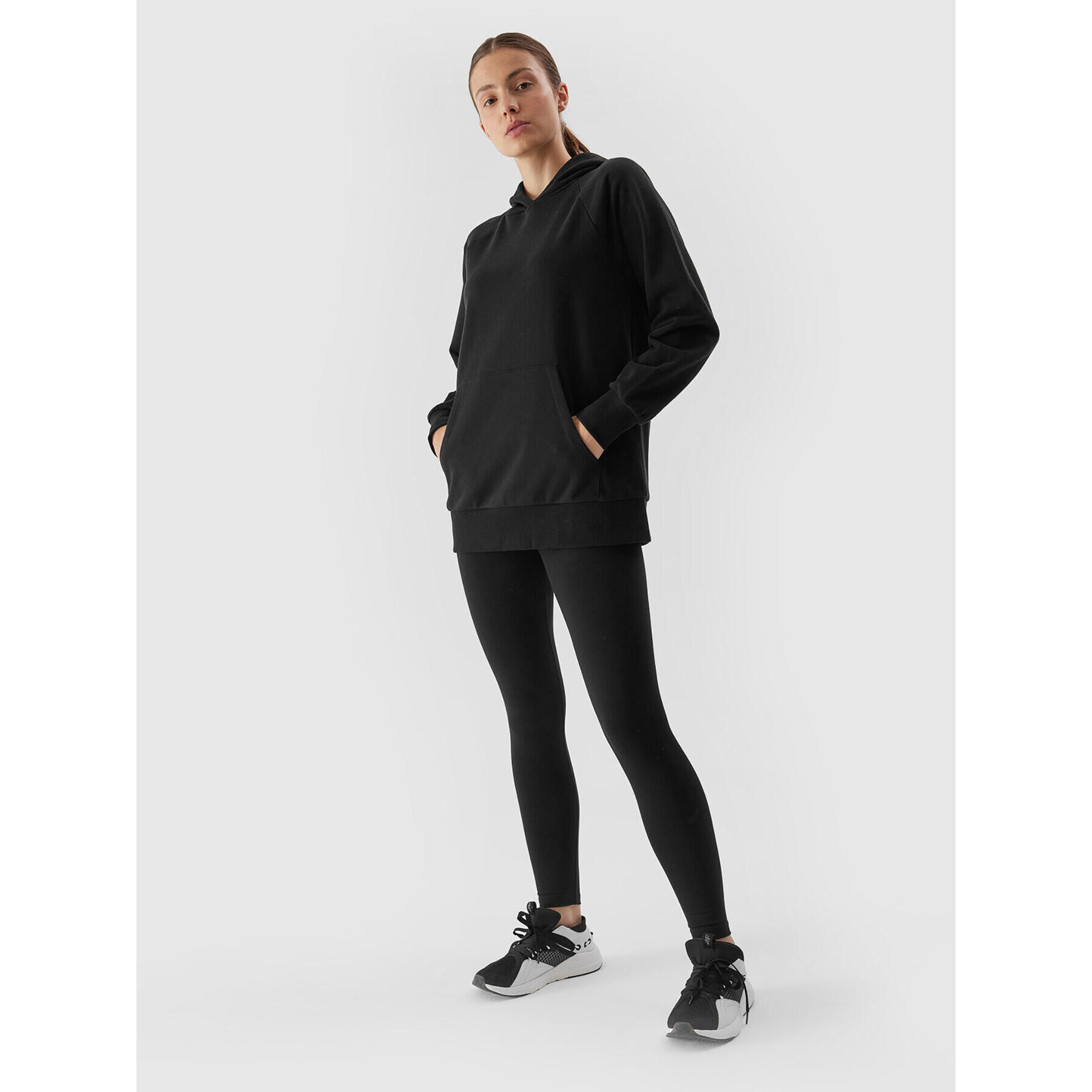 4F Bluză AW23TSWSF0725 Negru Regular Fit - Pled.ro