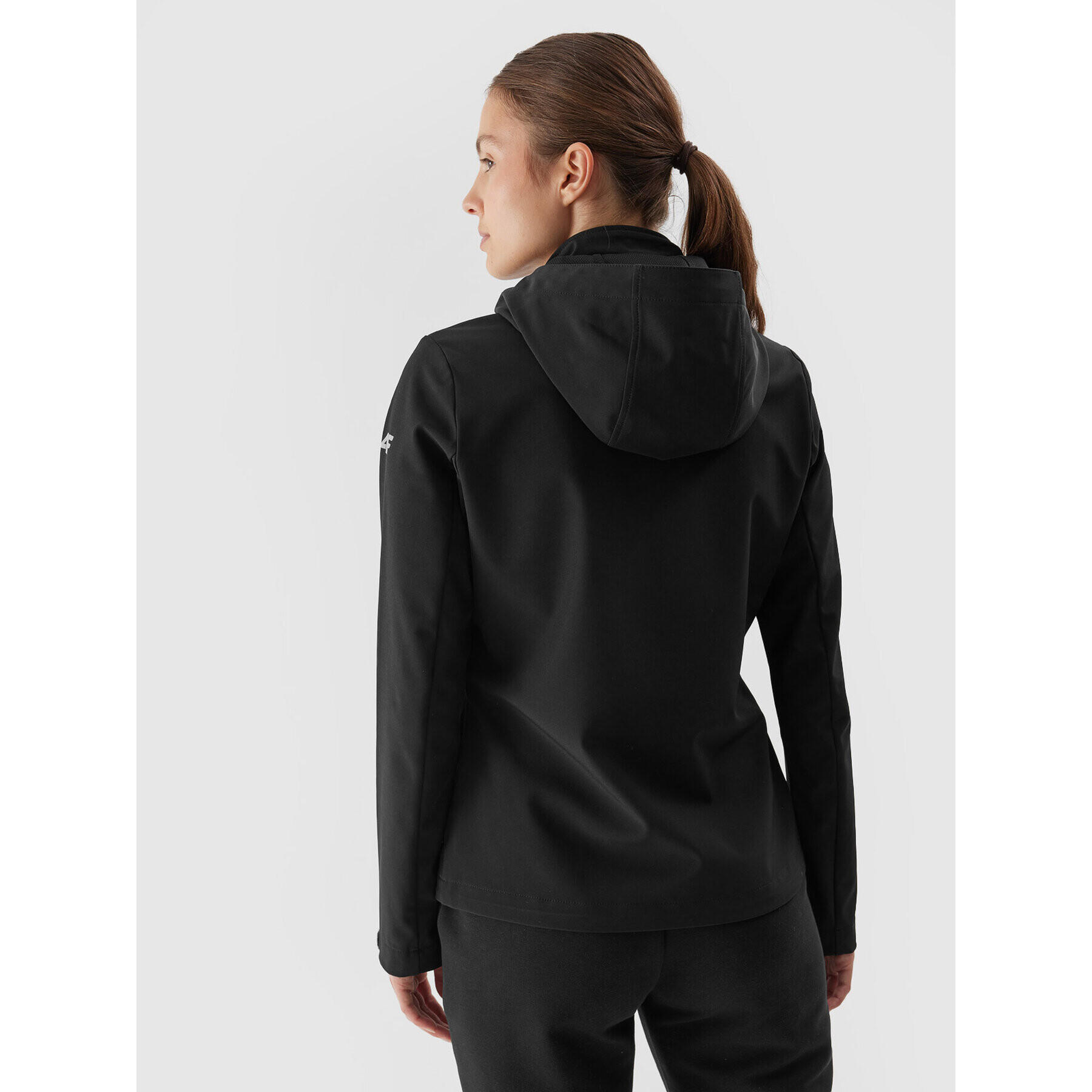 4F Geacă softshell AW23TSOFF152 Negru Slim Fit - Pled.ro