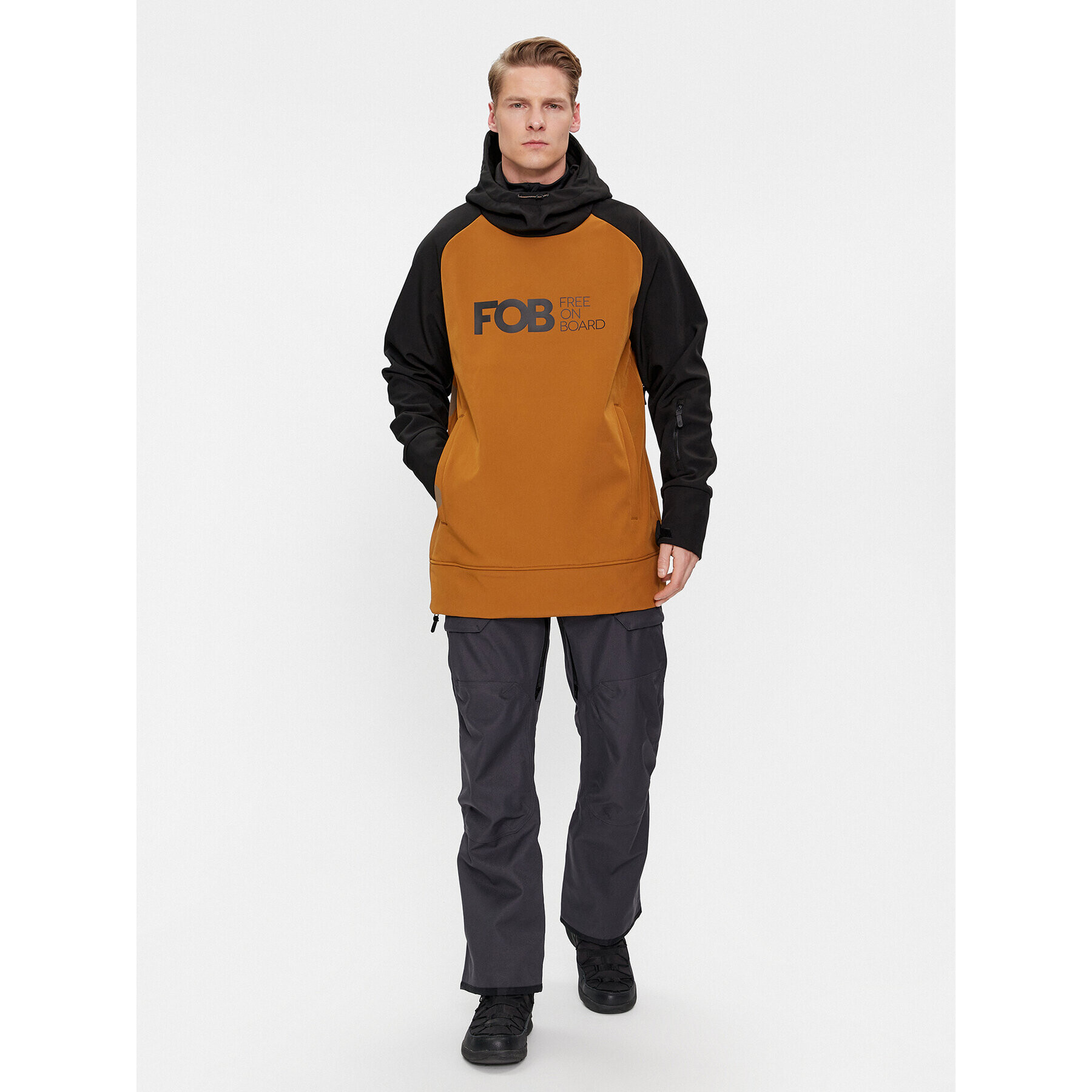 4F Geacă softshell AW23TSOFM150 Bej Regular Fit - Pled.ro