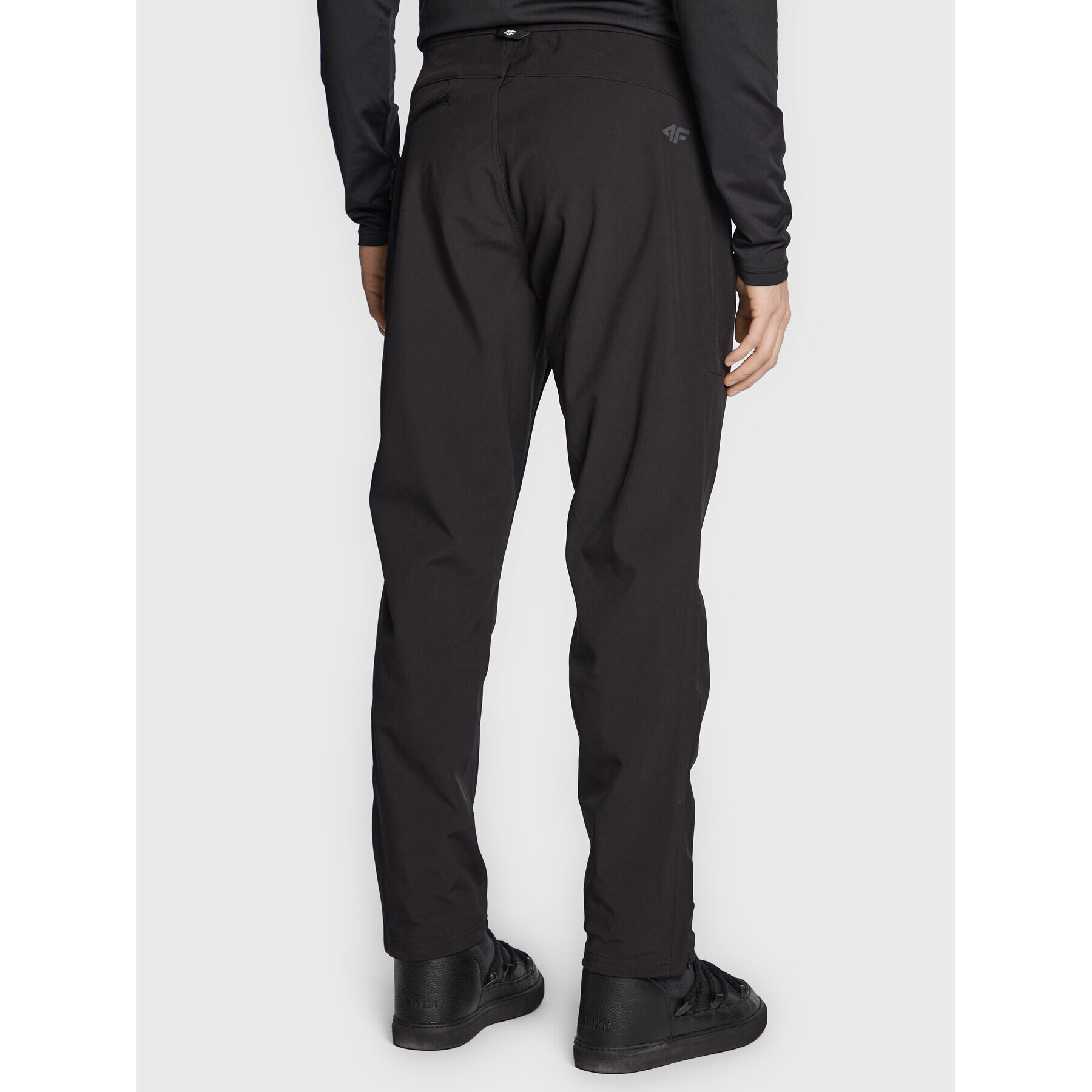 4F Pantaloni outdoor H4Z22-SPMT001 Negru Regular Fit - Pled.ro