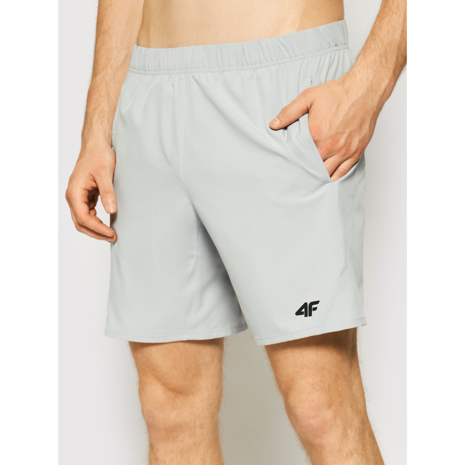 4F Pantaloni scurți sport H4L21-SKMF012 Gri Regular Fit - Pled.ro