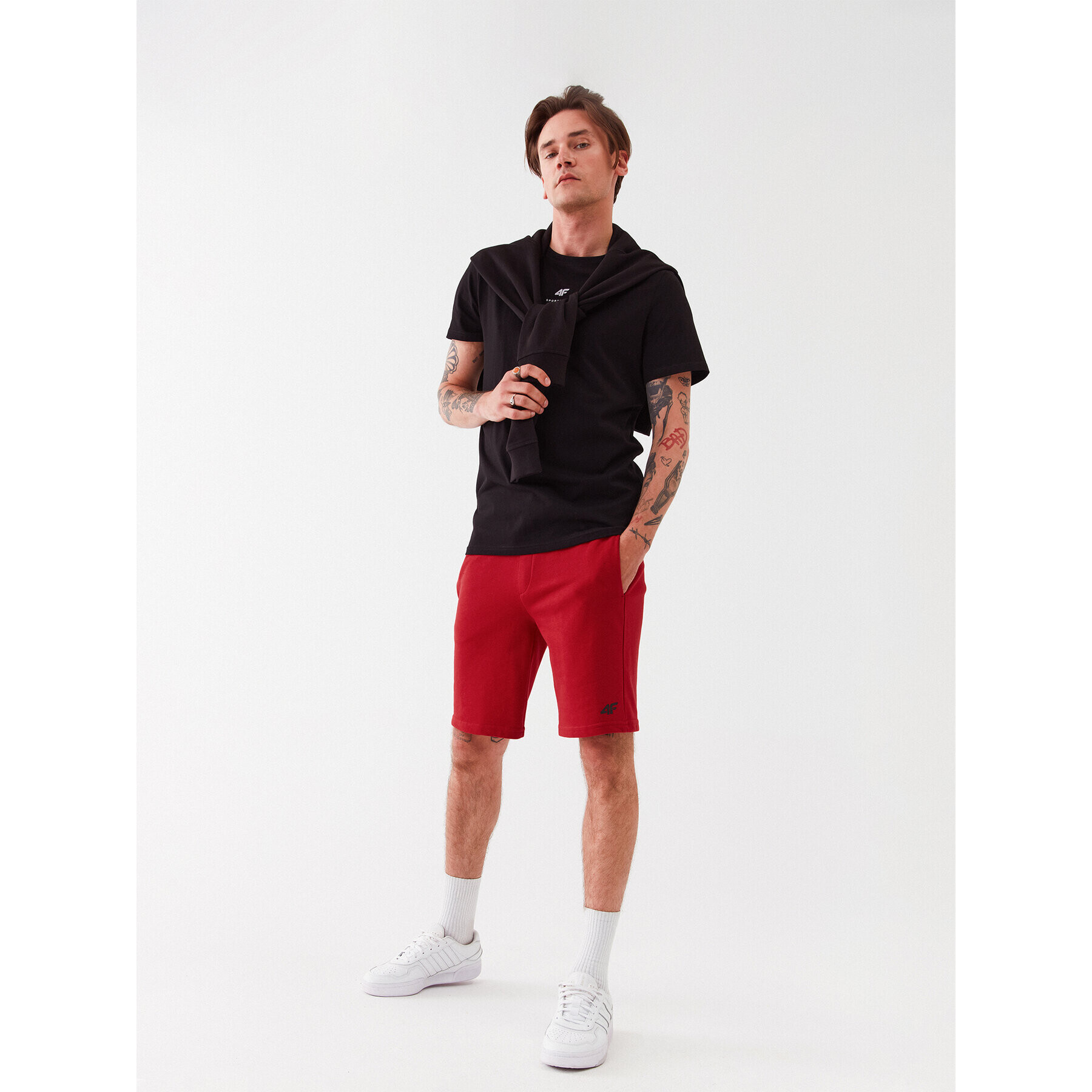 4F Pantaloni scurți sport SS23TSHOM156 Roșu Regular Fit - Pled.ro