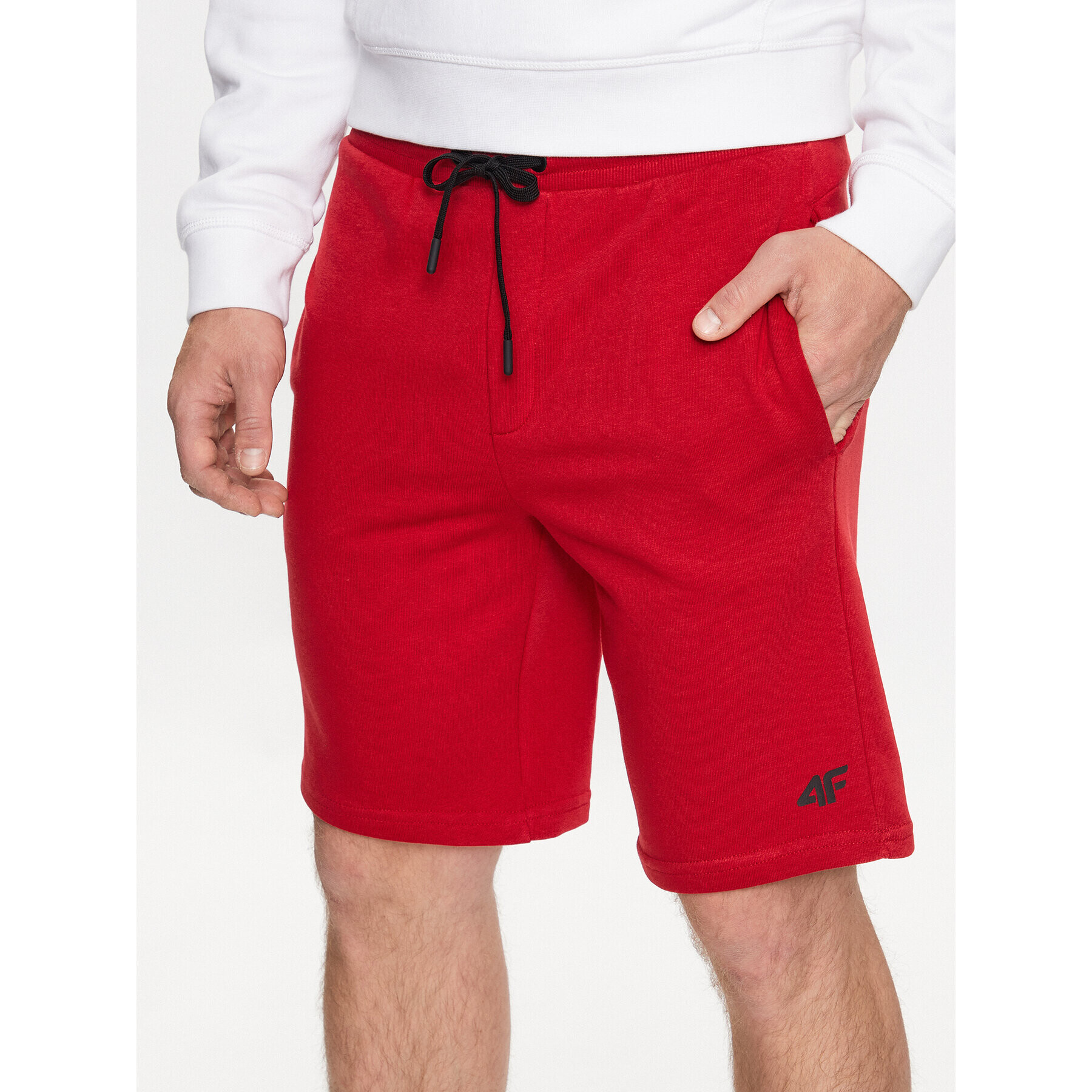 4F Pantaloni scurți sport SS23TSHOM156 Roșu Regular Fit - Pled.ro