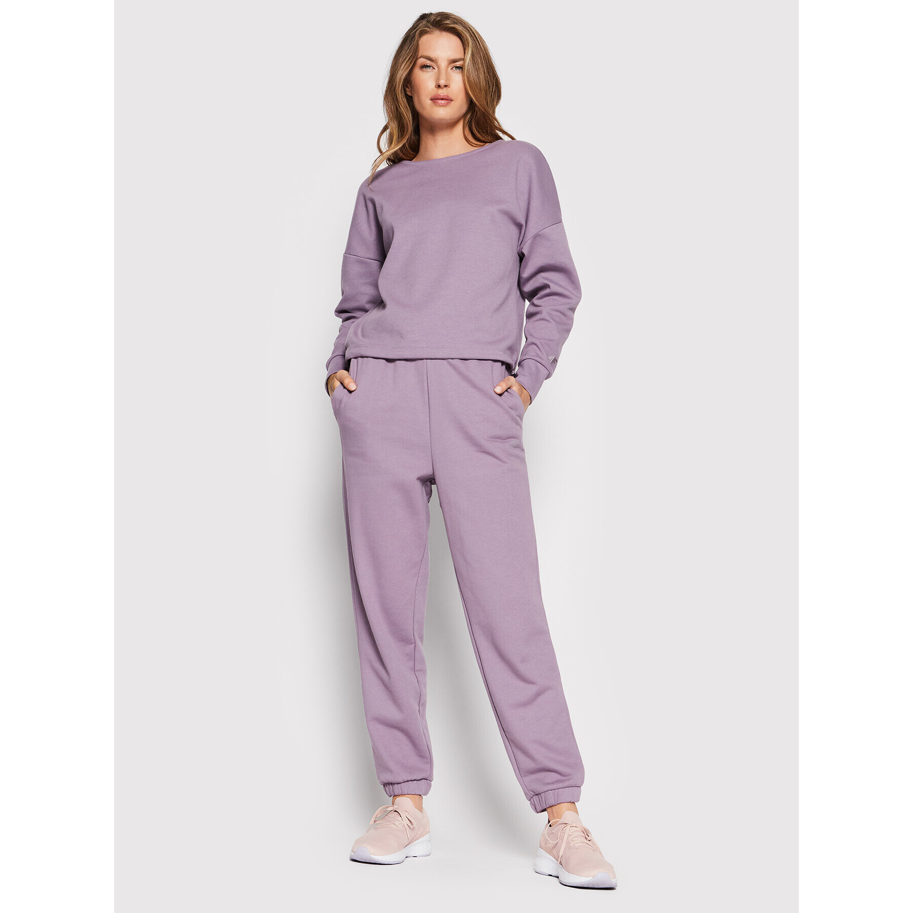 4F Pantaloni trening H4L22-SPDD013 Violet Regular Fit - Pled.ro