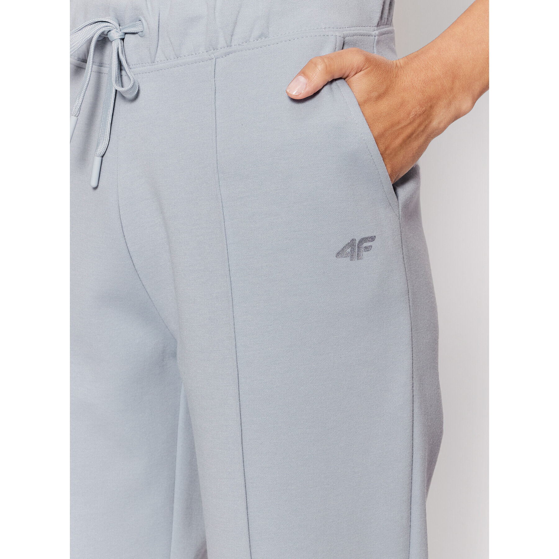 4F Pantaloni trening H4L22-SPDD014 Albastru Regular Fit - Pled.ro