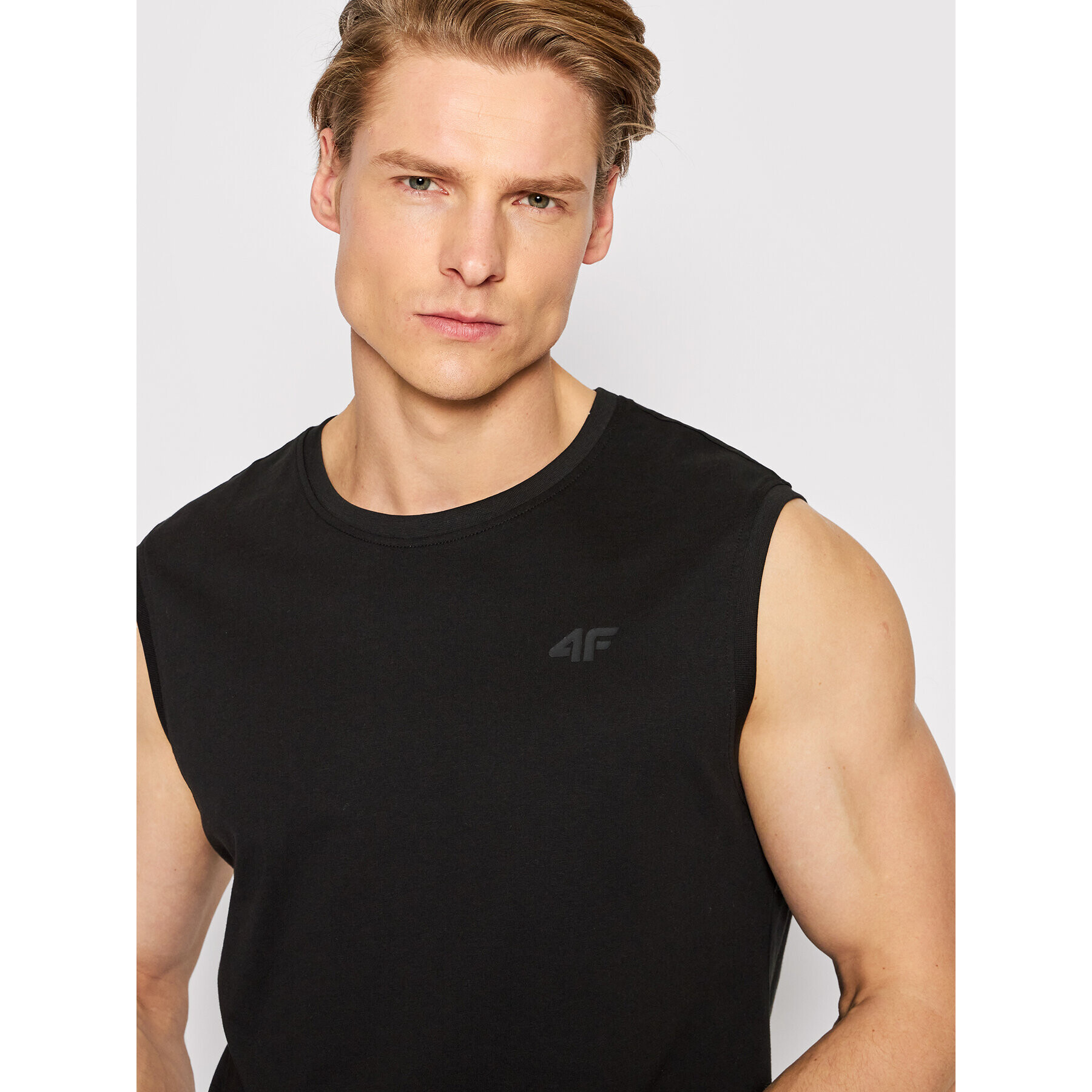 4F Tank top H4L22-TSM350 Negru Regular Fit - Pled.ro