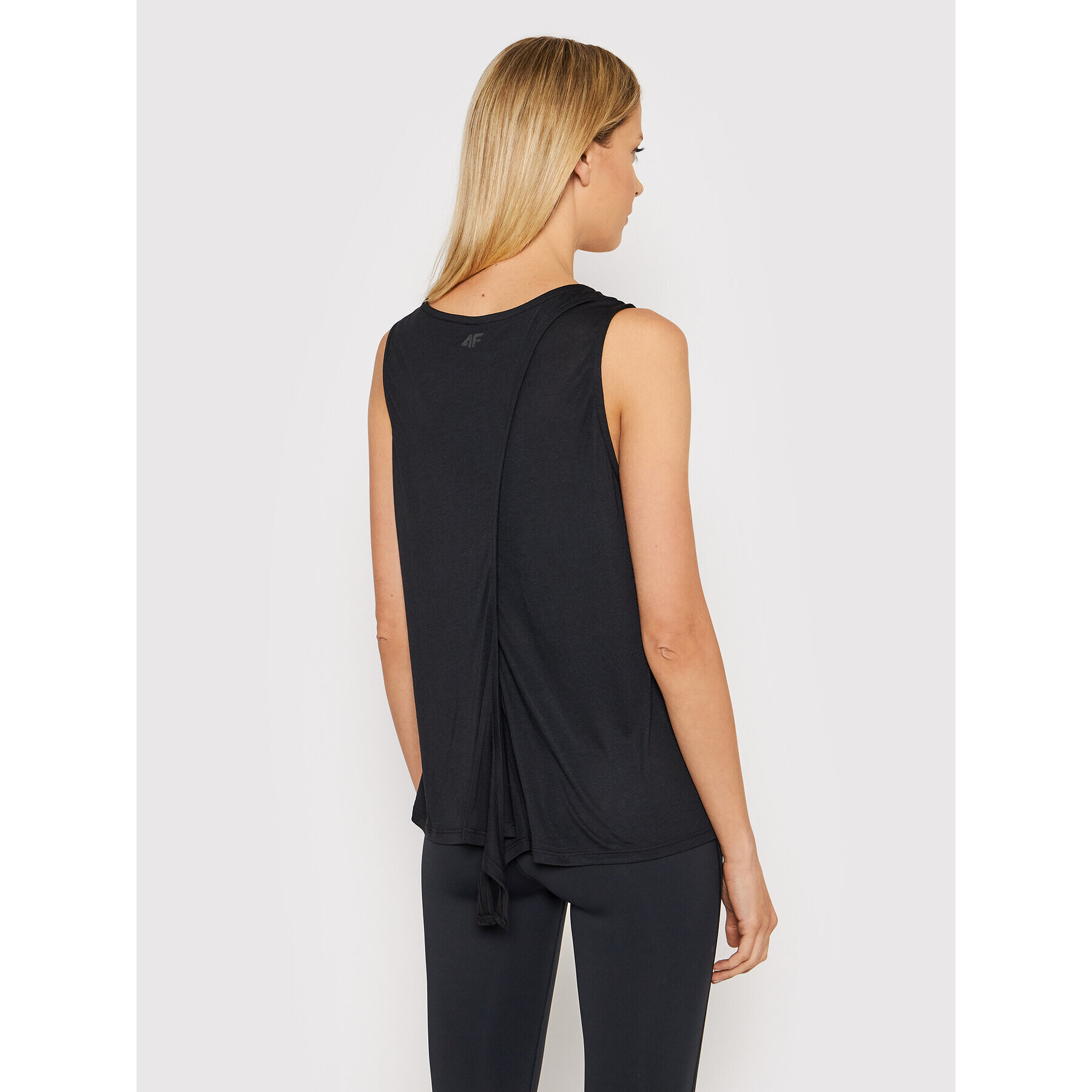 4F Top H4Z21-TSD018 Negru Loose Fit - Pled.ro