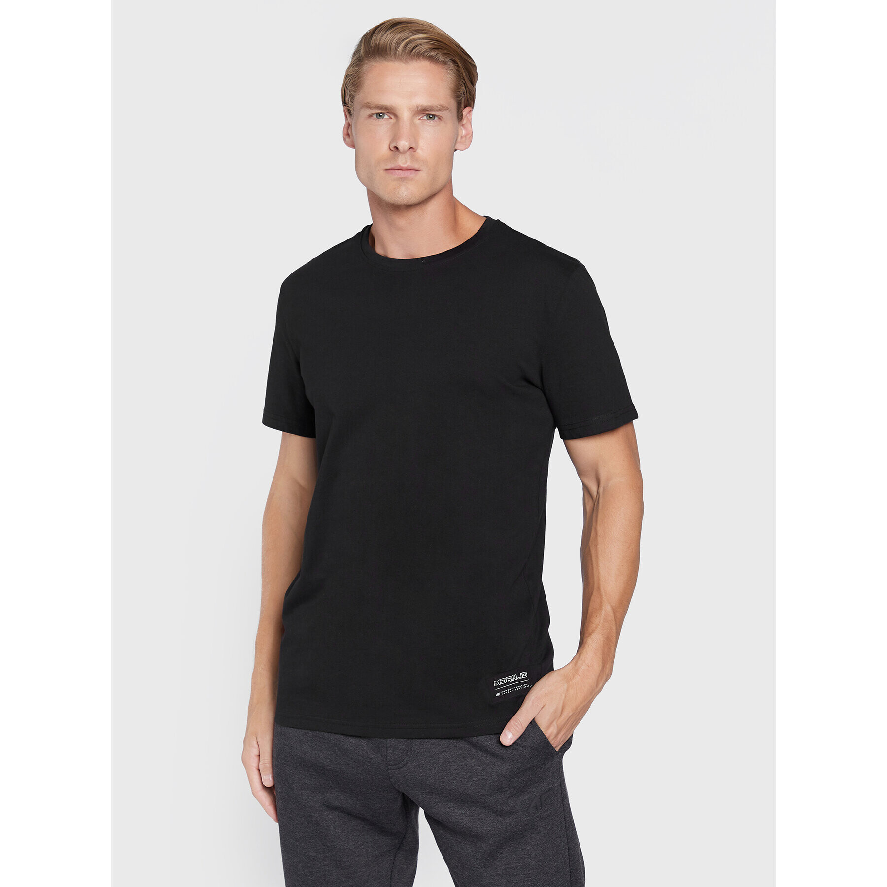 4F Tricou H4Z22-TSM011 Negru Regular Fit - Pled.ro