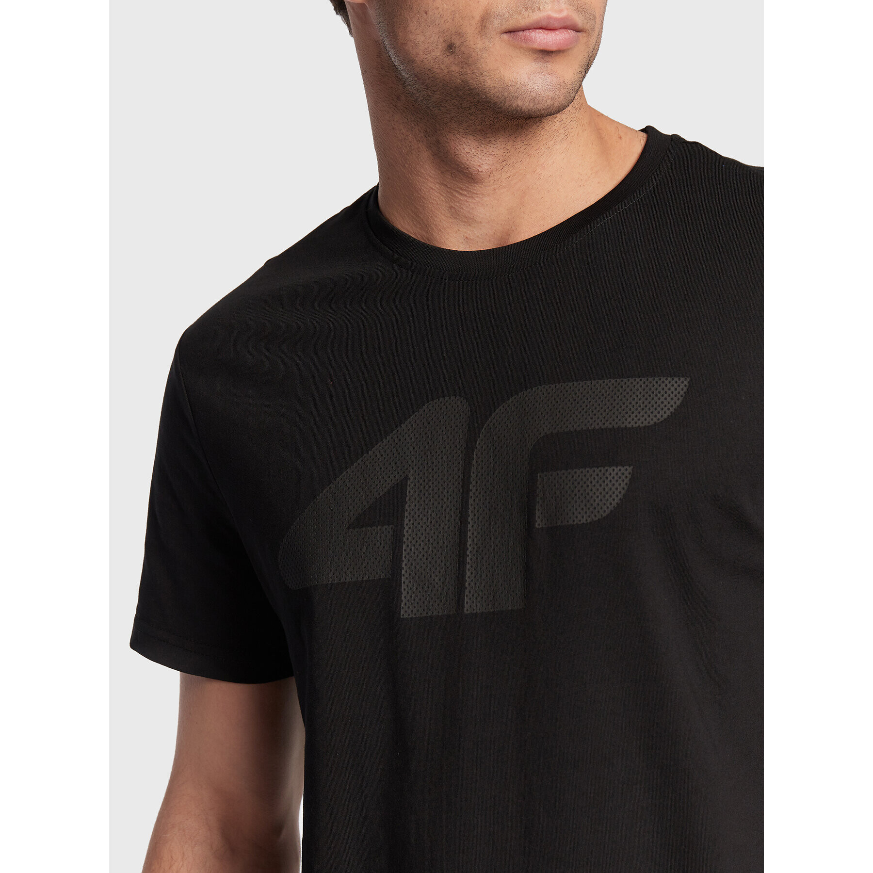 4F Tricou H4Z22-TSM353 Negru Regular Fit - Pled.ro