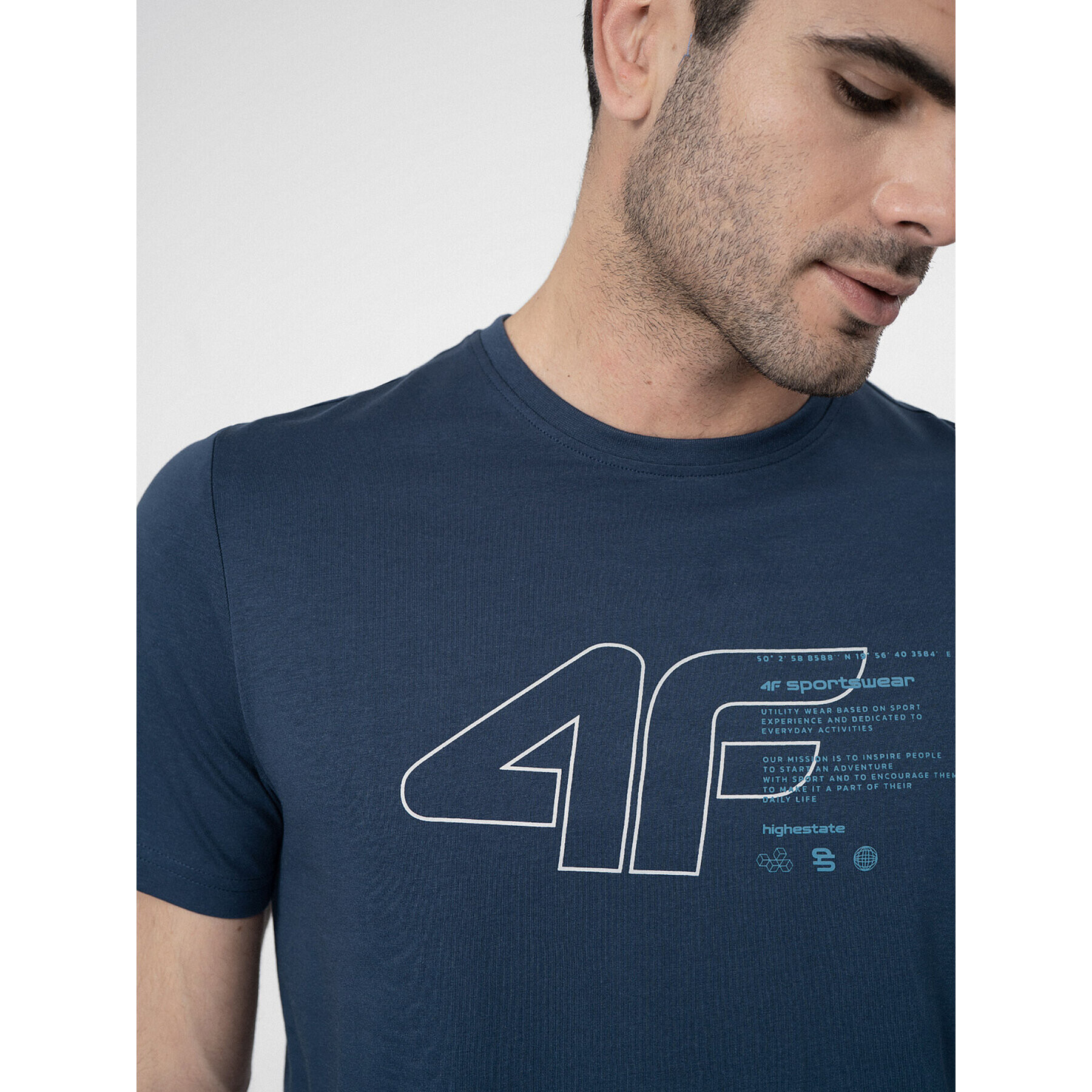 4F Tricou SS23TTSHM303 Bleumarin Regular Fit - Pled.ro