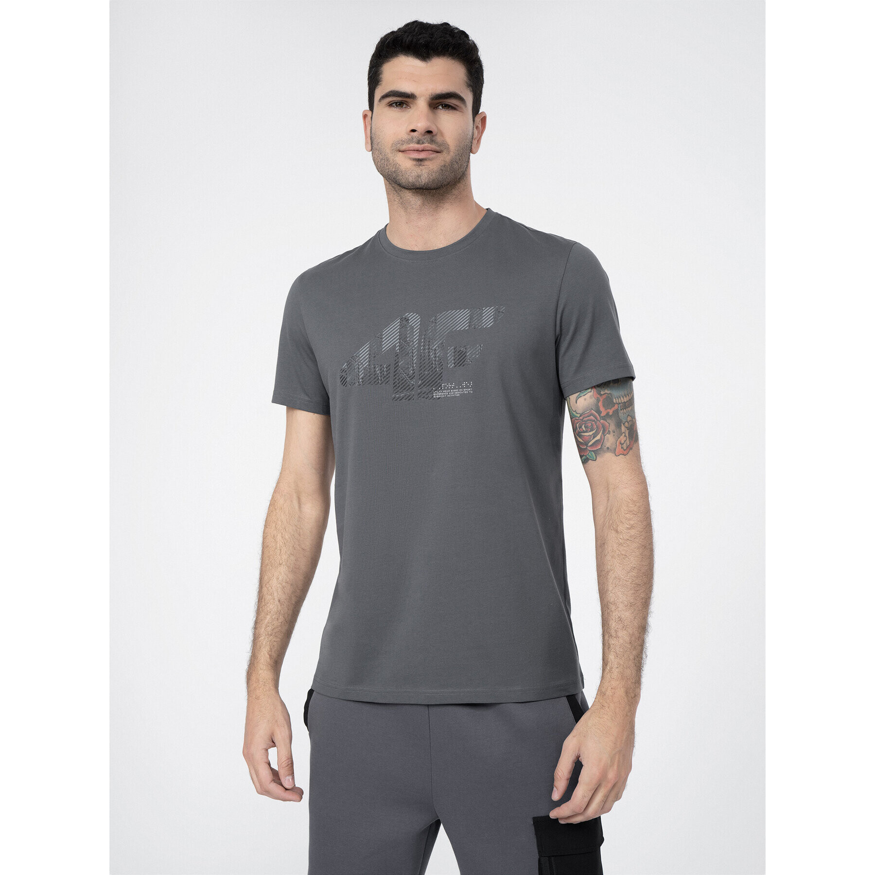 4F Tricou SS23TTSHM309 Gri Regular Fit - Pled.ro