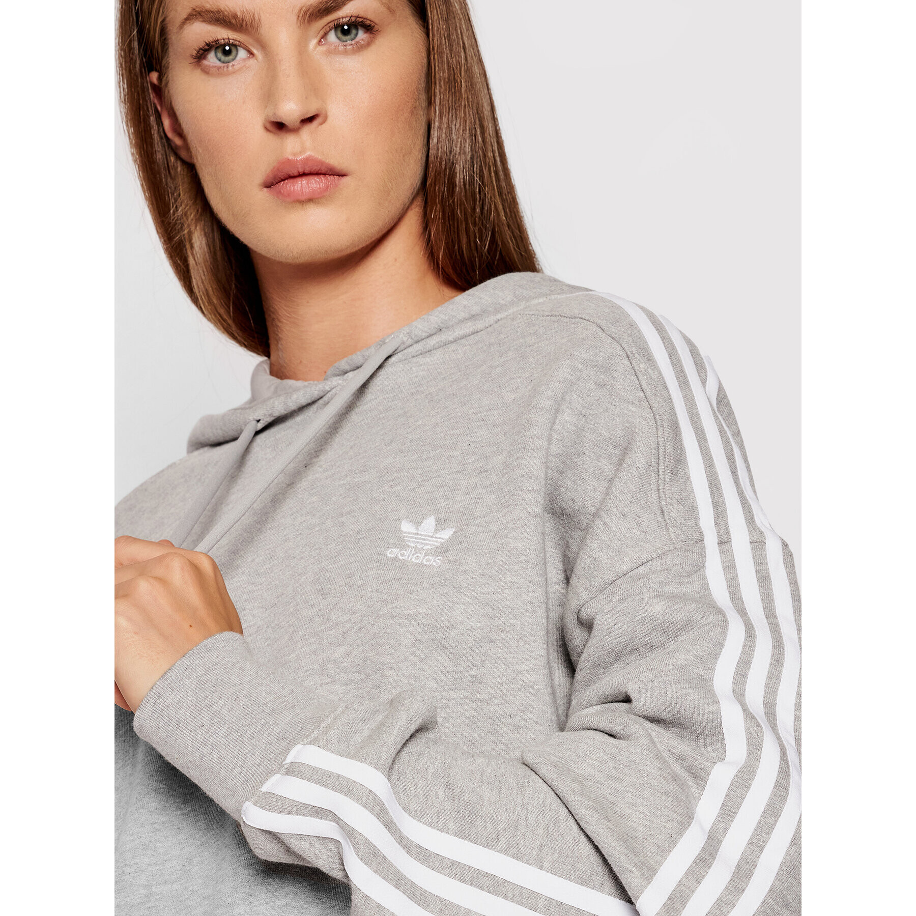 adidas Bluză adicolor Classics Crop H34615 Gri Relaxed Fit - Pled.ro