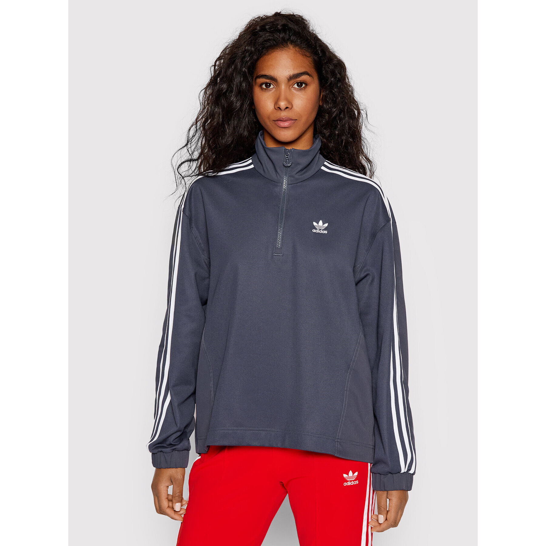 adidas Bluză adicolor Classics HC4548 Bleumarin Relaxed Fit - Pled.ro