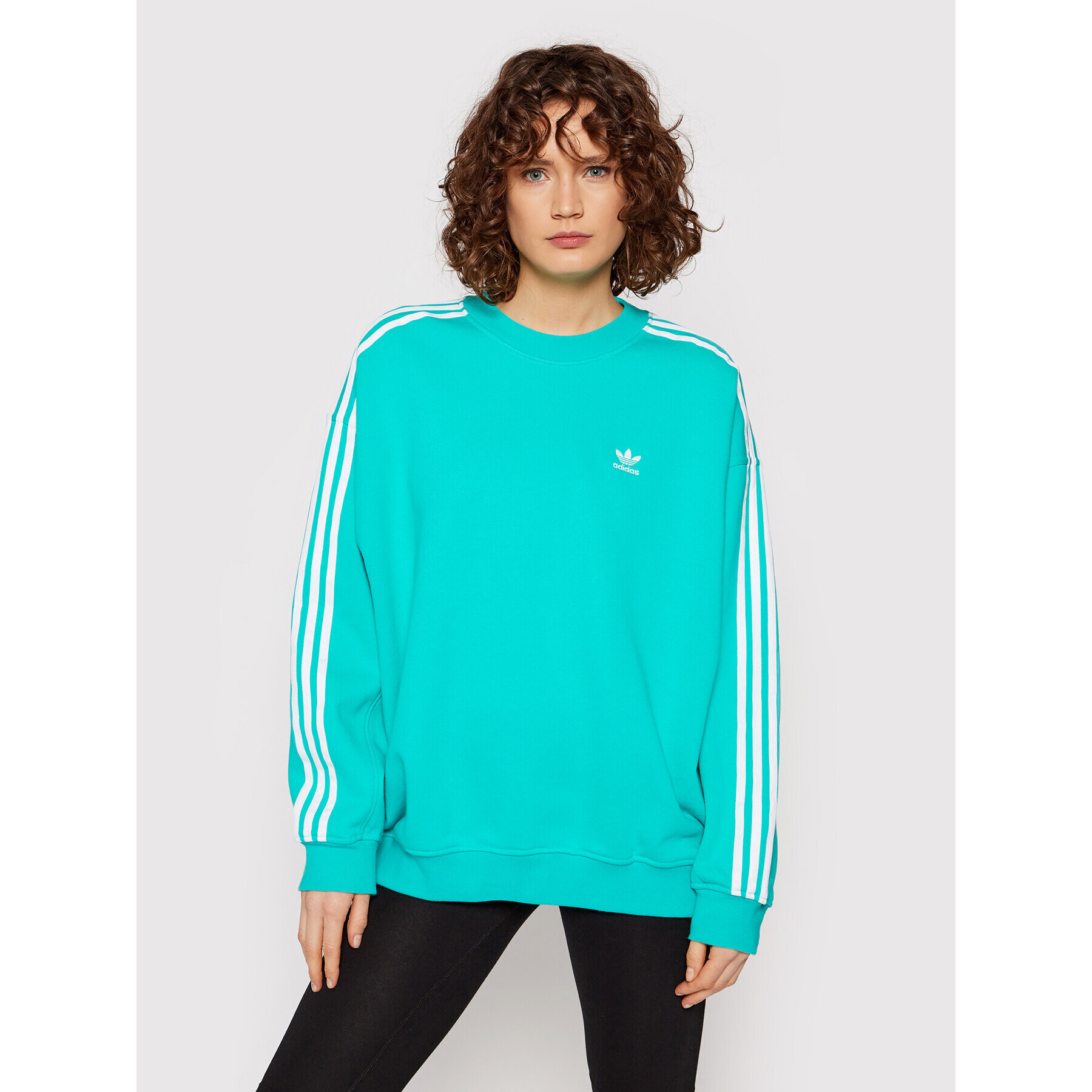 adidas Bluză adicolor HB9471 Albastru Relaxed Fit - Pled.ro