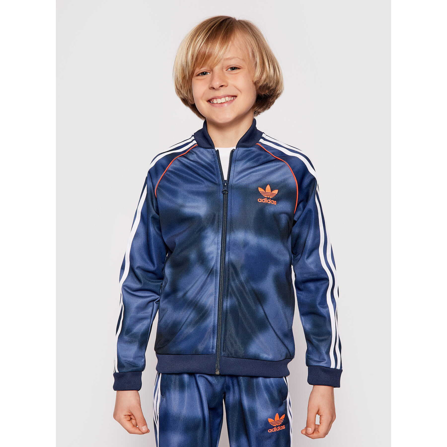 adidas Bluză Allover Print Camo Sst GN4128 Bleumarin Regular Fit - Pled.ro