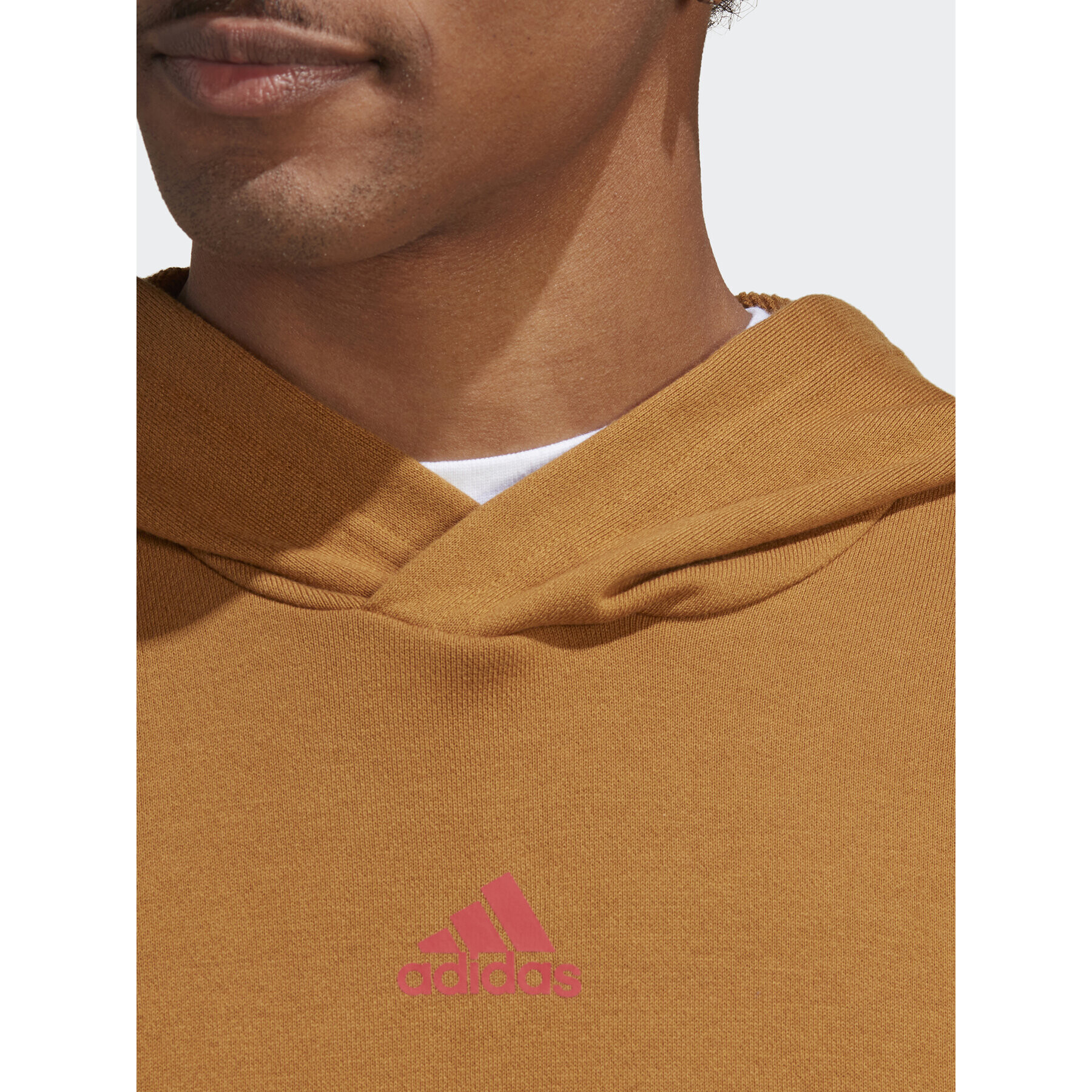 adidas Bluză Brandlove Hoodie IC6790 Maro Regular Fit - Pled.ro