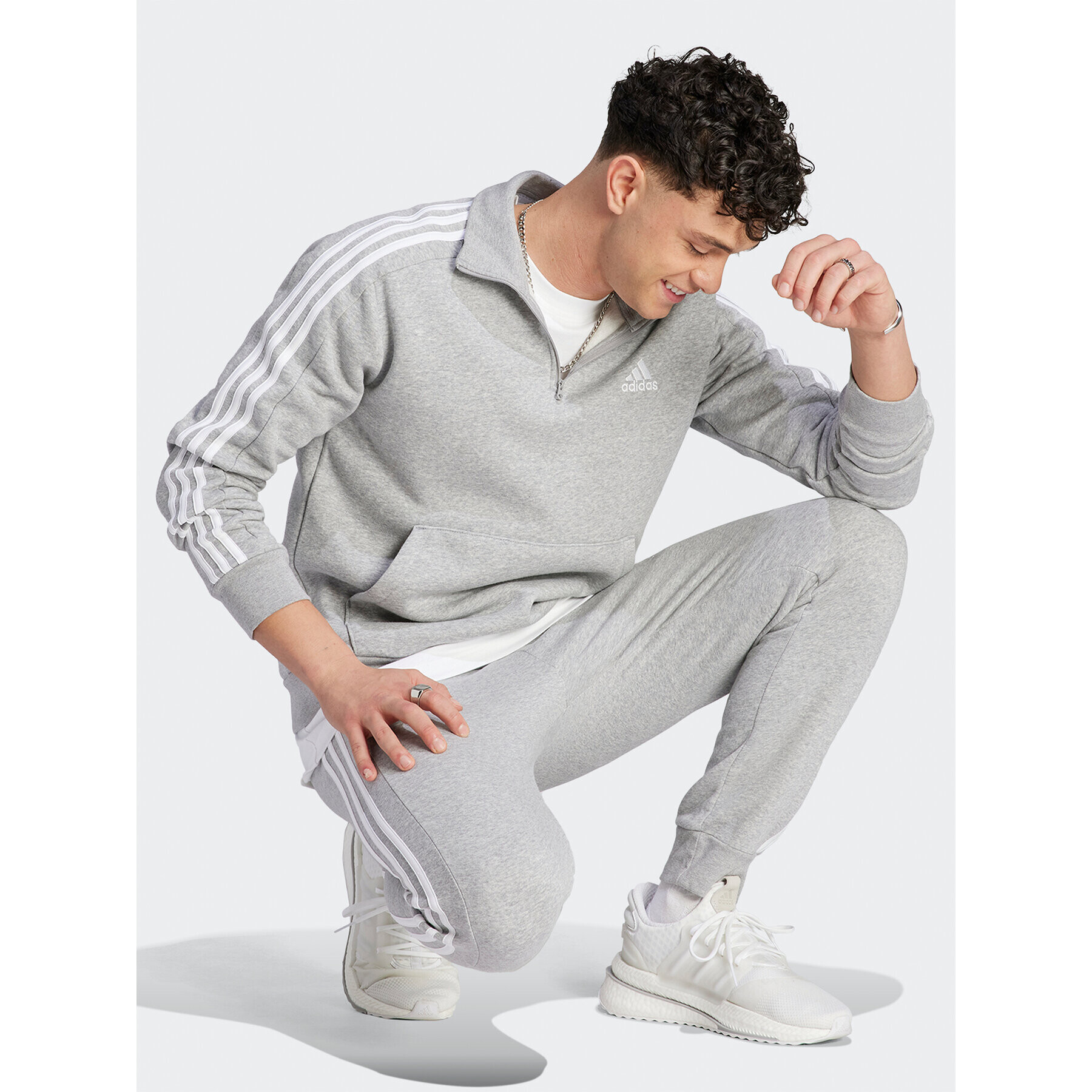 adidas Bluză Essentials Fleece 3-Stripes IJ8905 Gri Regular Fit - Pled.ro