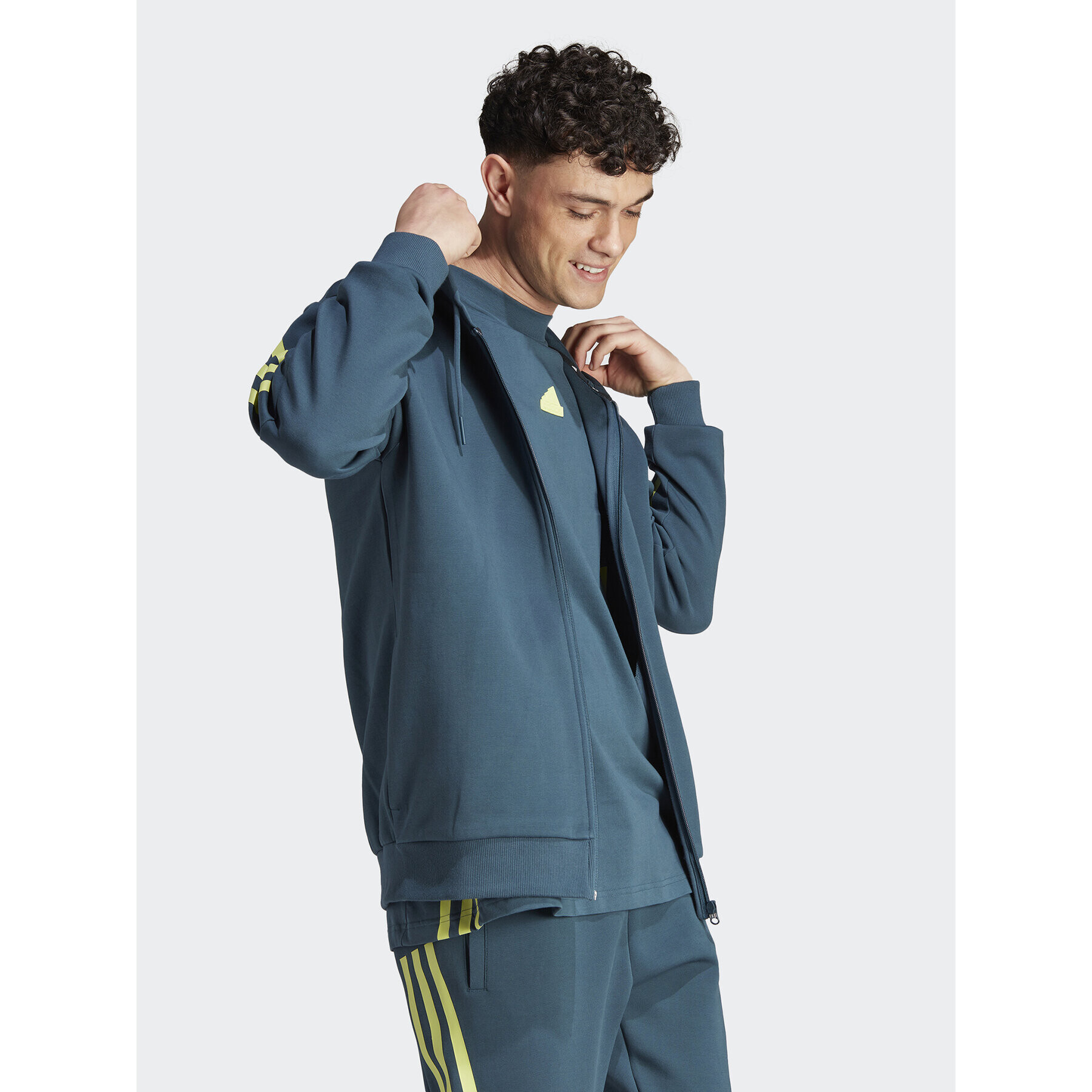 adidas Bluză Future Icons 3-Stripes Full-Zip Hoodie IJ8878 Turcoaz Regular Fit - Pled.ro