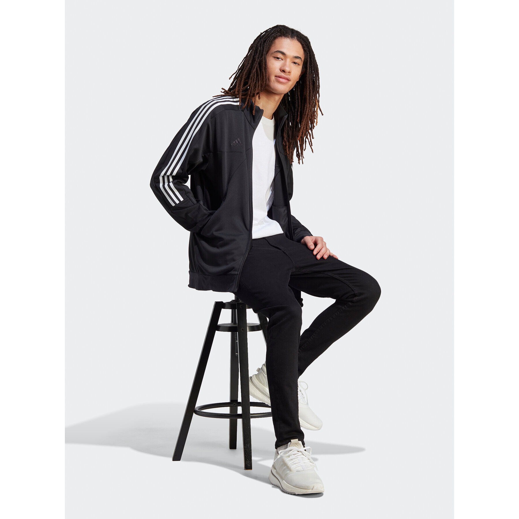 adidas Bluză IA3047 Negru Regular Fit - Pled.ro