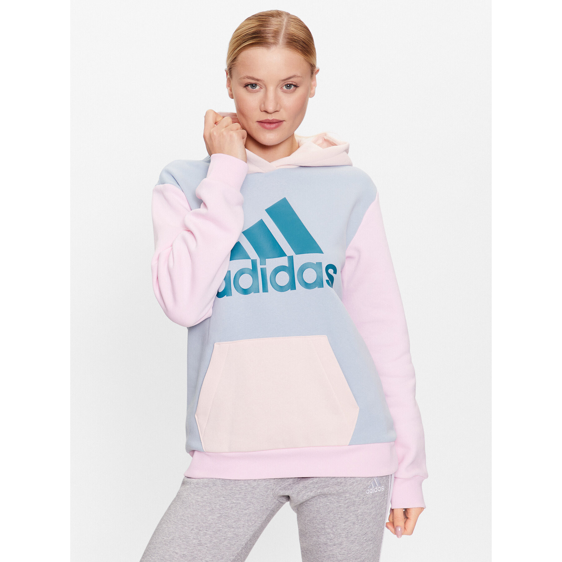 adidas Bluză IM0267 Albastru Loose Fit - Pled.ro