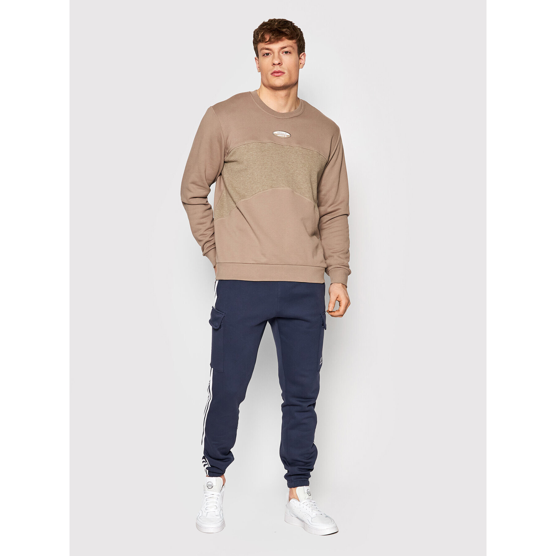 adidas Bluză R.Y.V. Basic Crew HC9467 Bej Regular Fit - Pled.ro