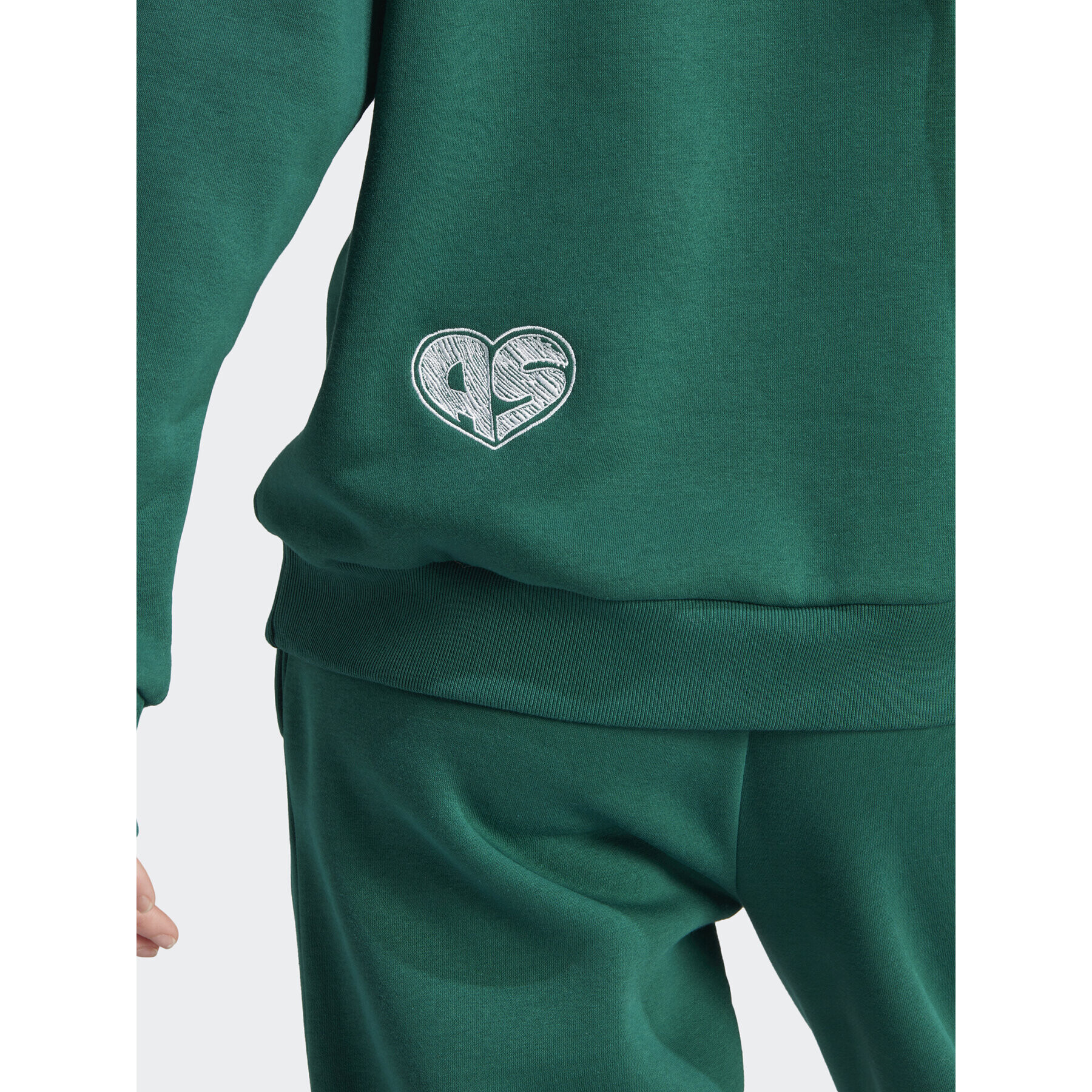 adidas Bluză Scribble Embroidery IJ8738 Verde Loose Fit - Pled.ro