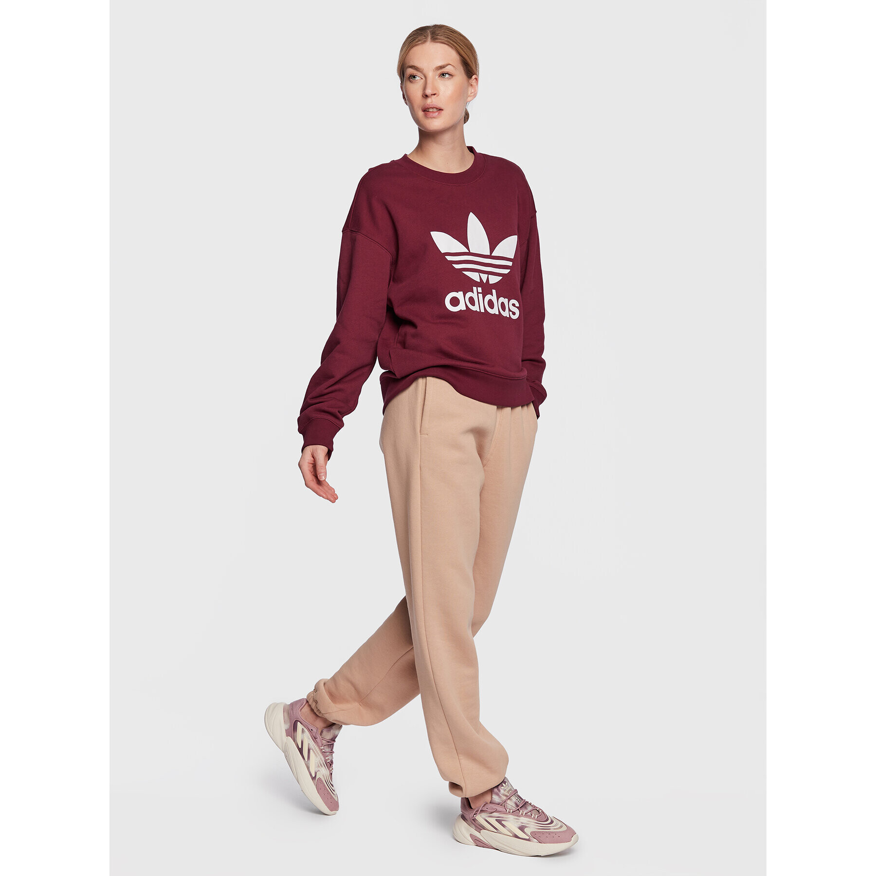 adidas Bluză Trefoil Crew Sweatshirt IB7429 Roșu Regular Fit - Pled.ro