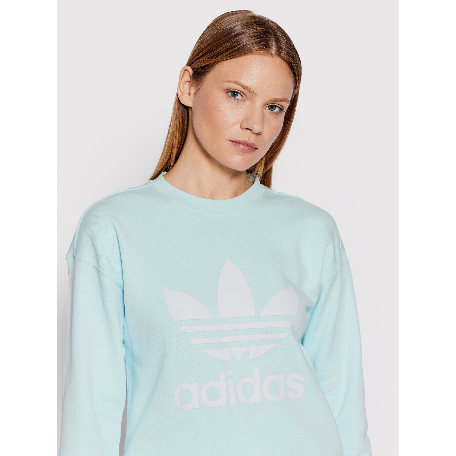 adidas Bluză Treofil Crew HL6678 Albastru Regular Fit - Pled.ro