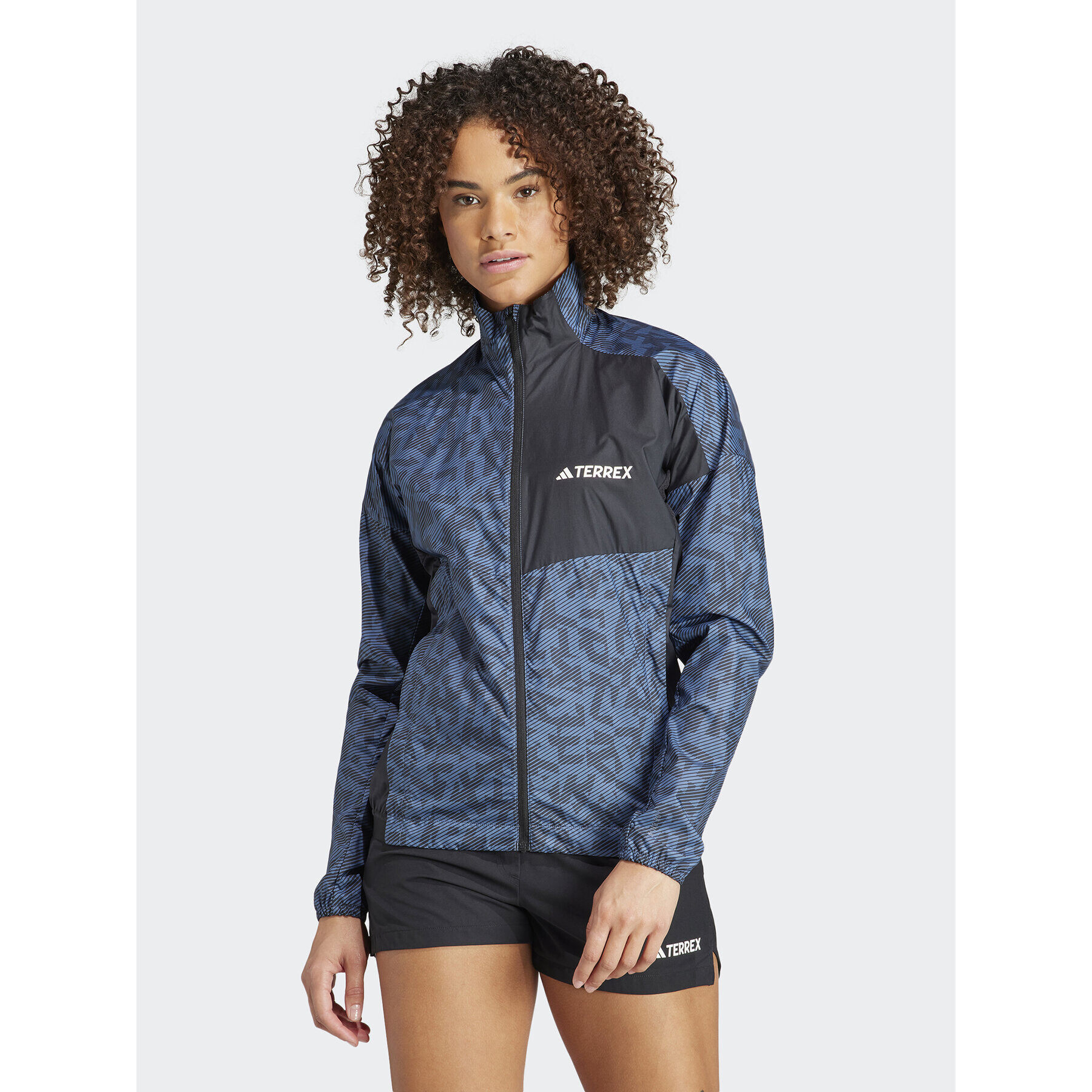 adidas Geacă de vânt Terrex Trail Running Windbreaker IA1808 Albastru Regular Fit - Pled.ro