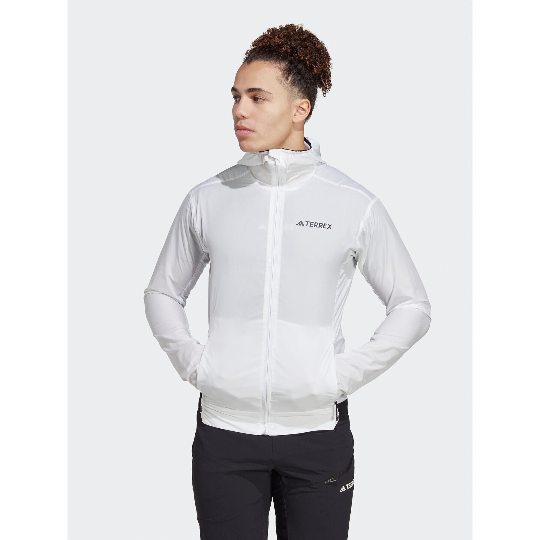 adidas Geacă de vânt Terrex Xperior Windweave Wind HN2903 Alb Slim Fit - Pled.ro