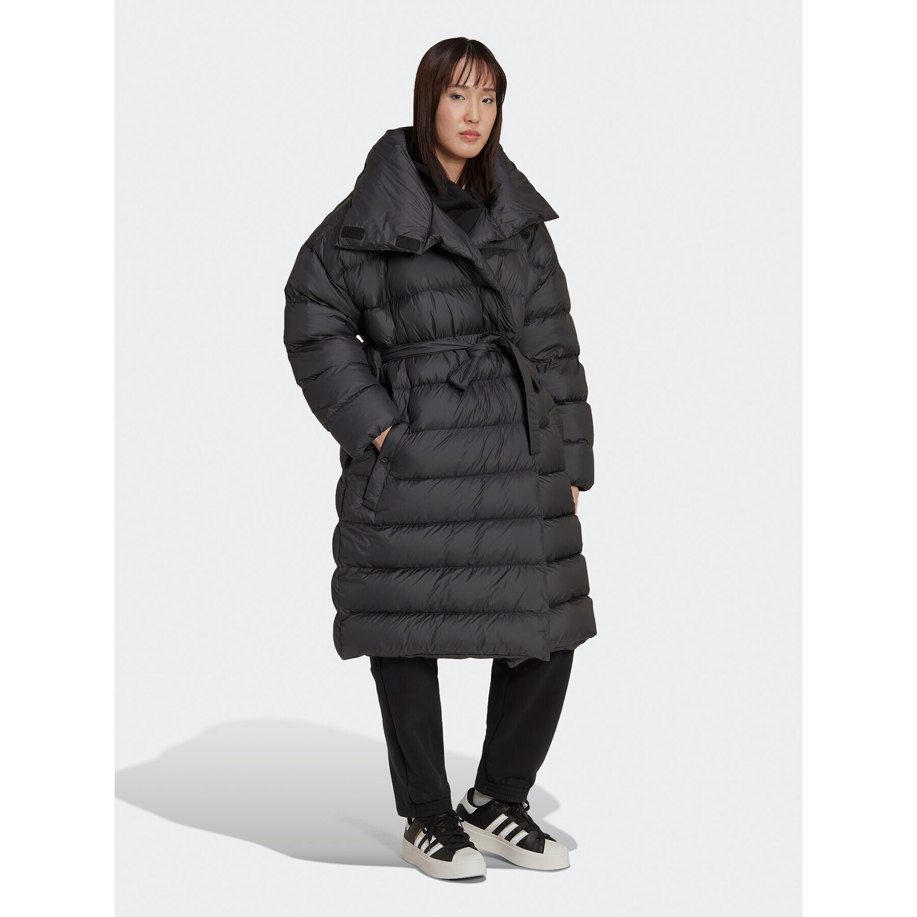 adidas Geacă din puf Fashion HK5245 Negru Oversize - Pled.ro