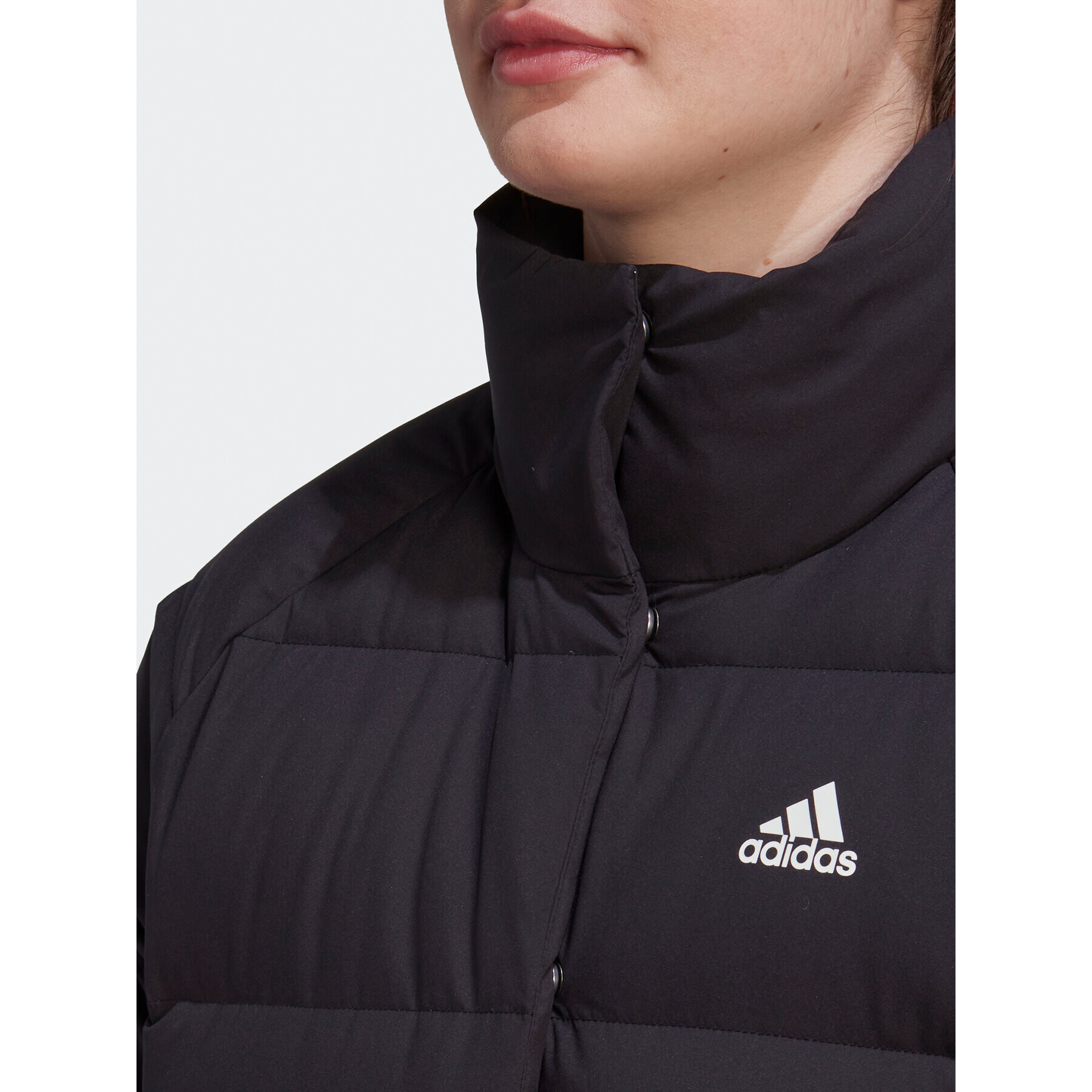 adidas Geacă din puf Helionic Relaxed Down HG8696 Negru Loose Fit - Pled.ro