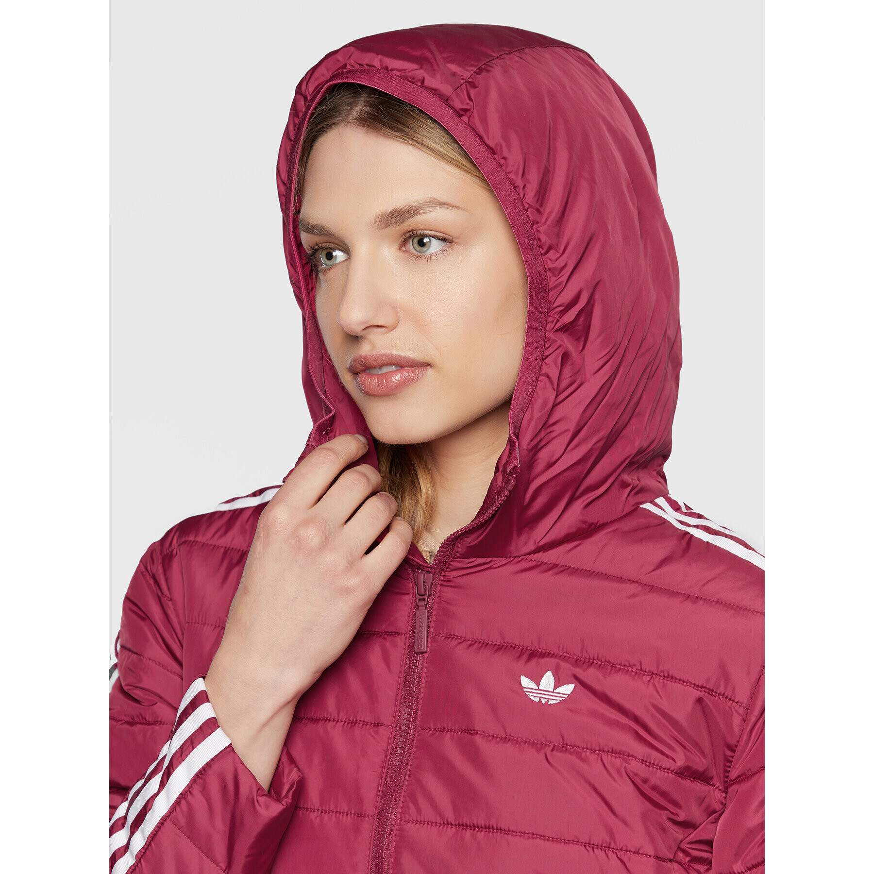 adidas Geacă din puf HS6769 Vișiniu Slim Fit - Pled.ro