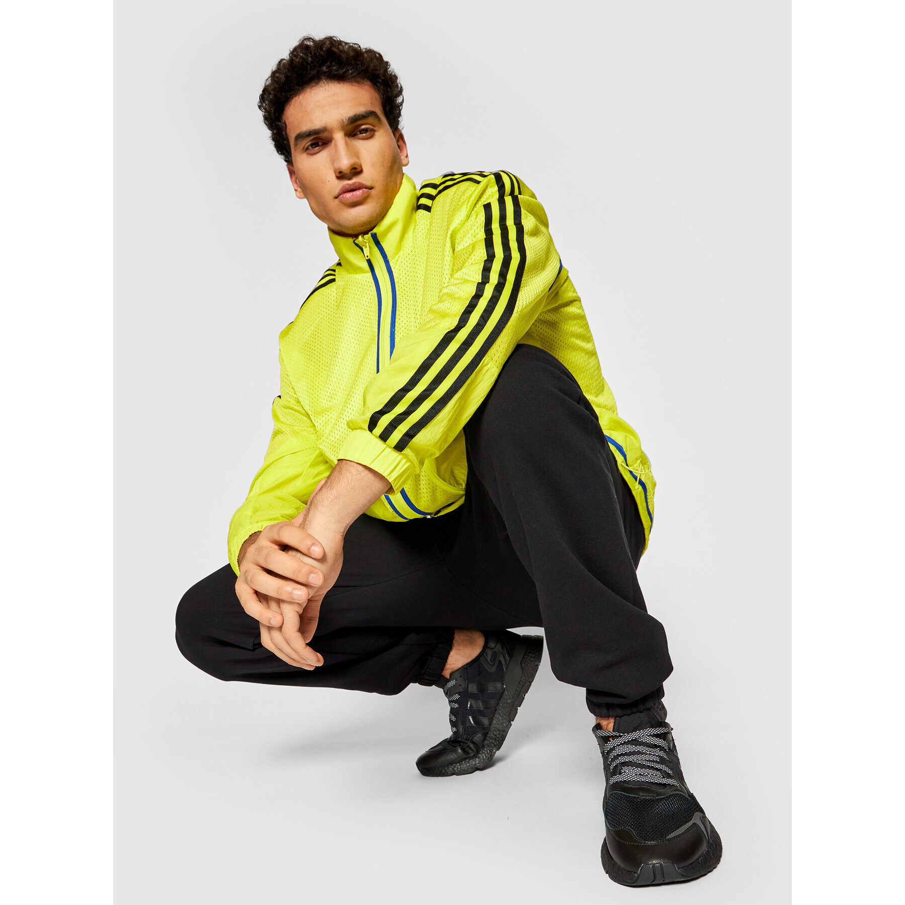 adidas Geacă Reverse Track GN3818 Galben Regular Fit - Pled.ro