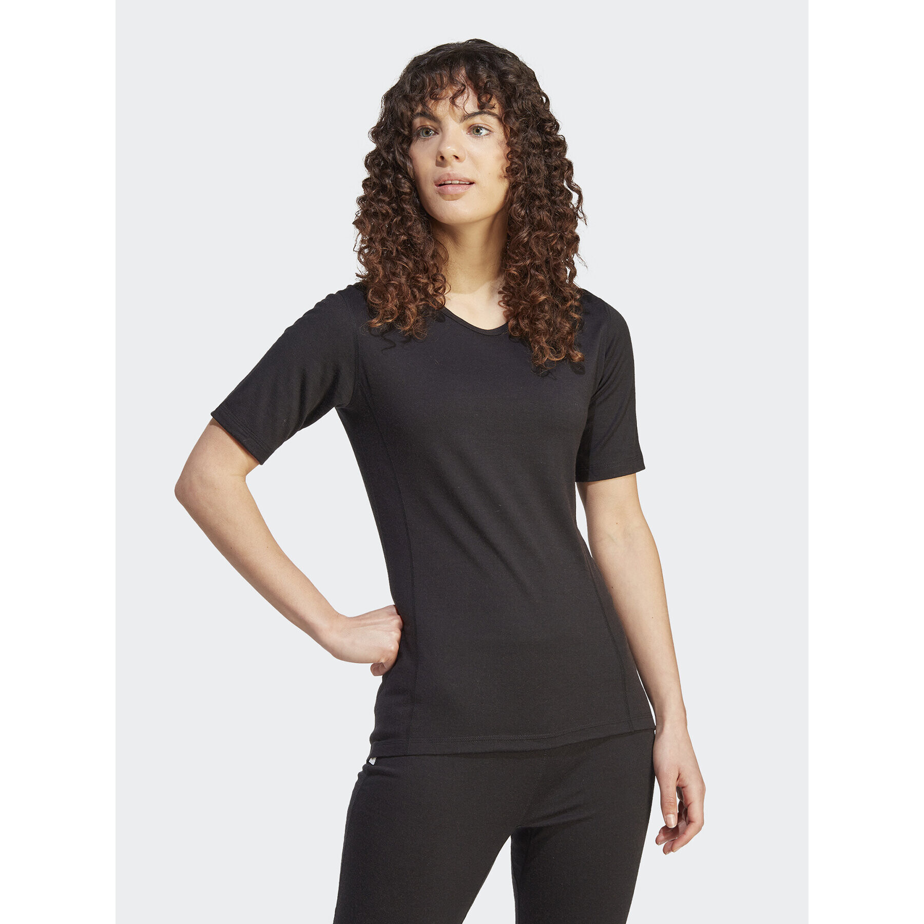 adidas Lenjerie de corp termoactivă partea de sus Xperior Merino 200 HZ8553 Negru Slim Fit - Pled.ro