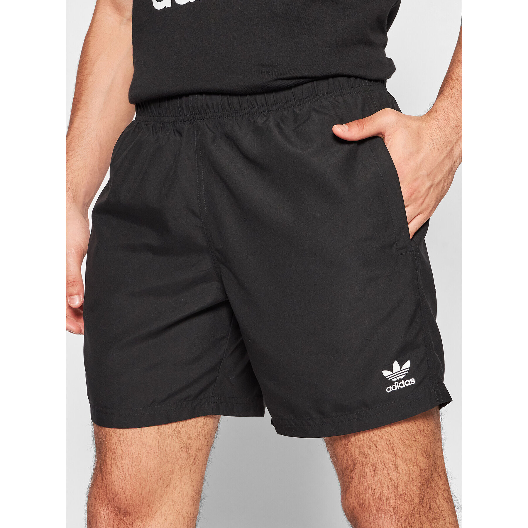 adidas Pantaloni scurți pentru înot adicolor Essentials Trefoil H35499 Negru - Pled.ro