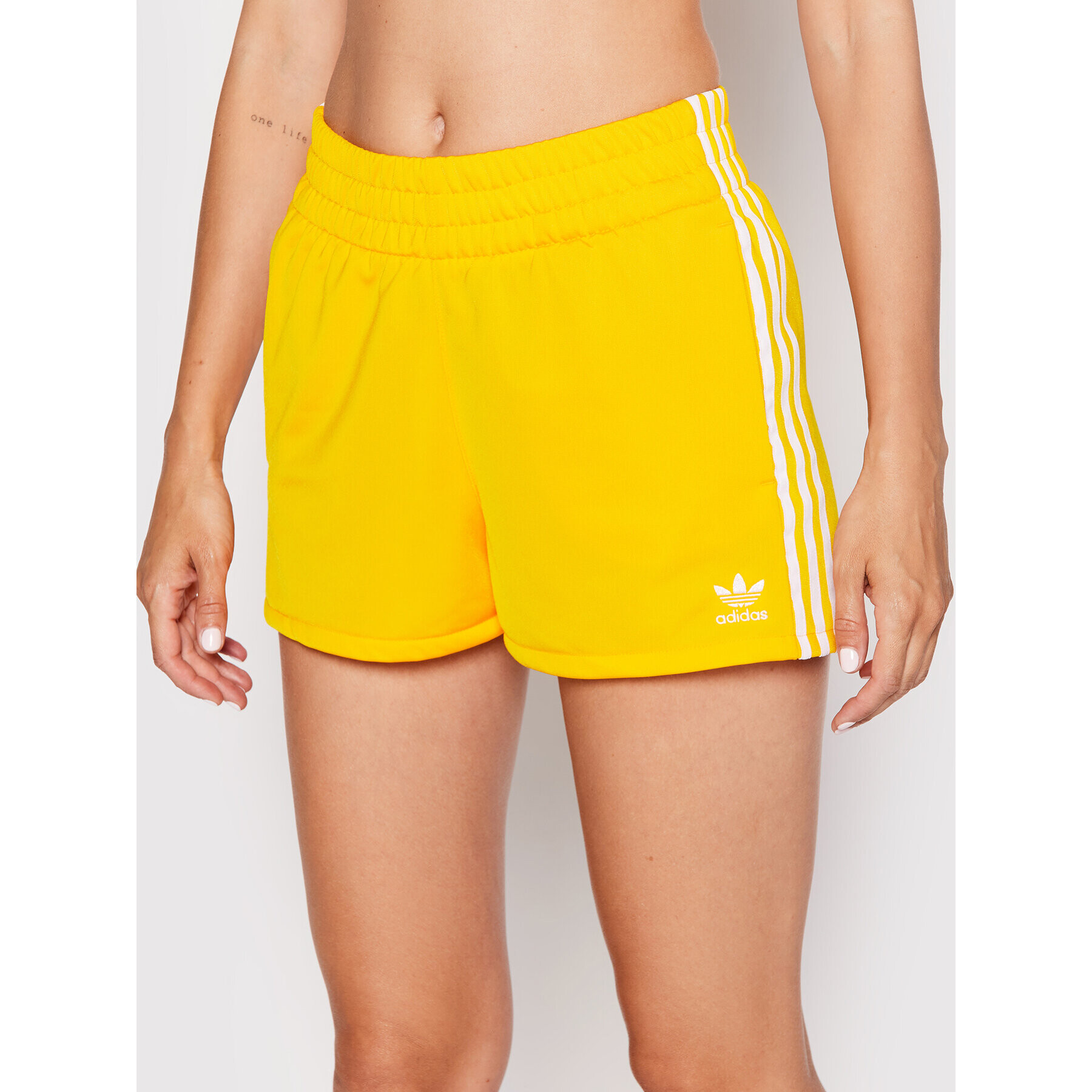 adidas Pantaloni scurți sport 3 Str HL6761 Galben Regular Fit - Pled.ro