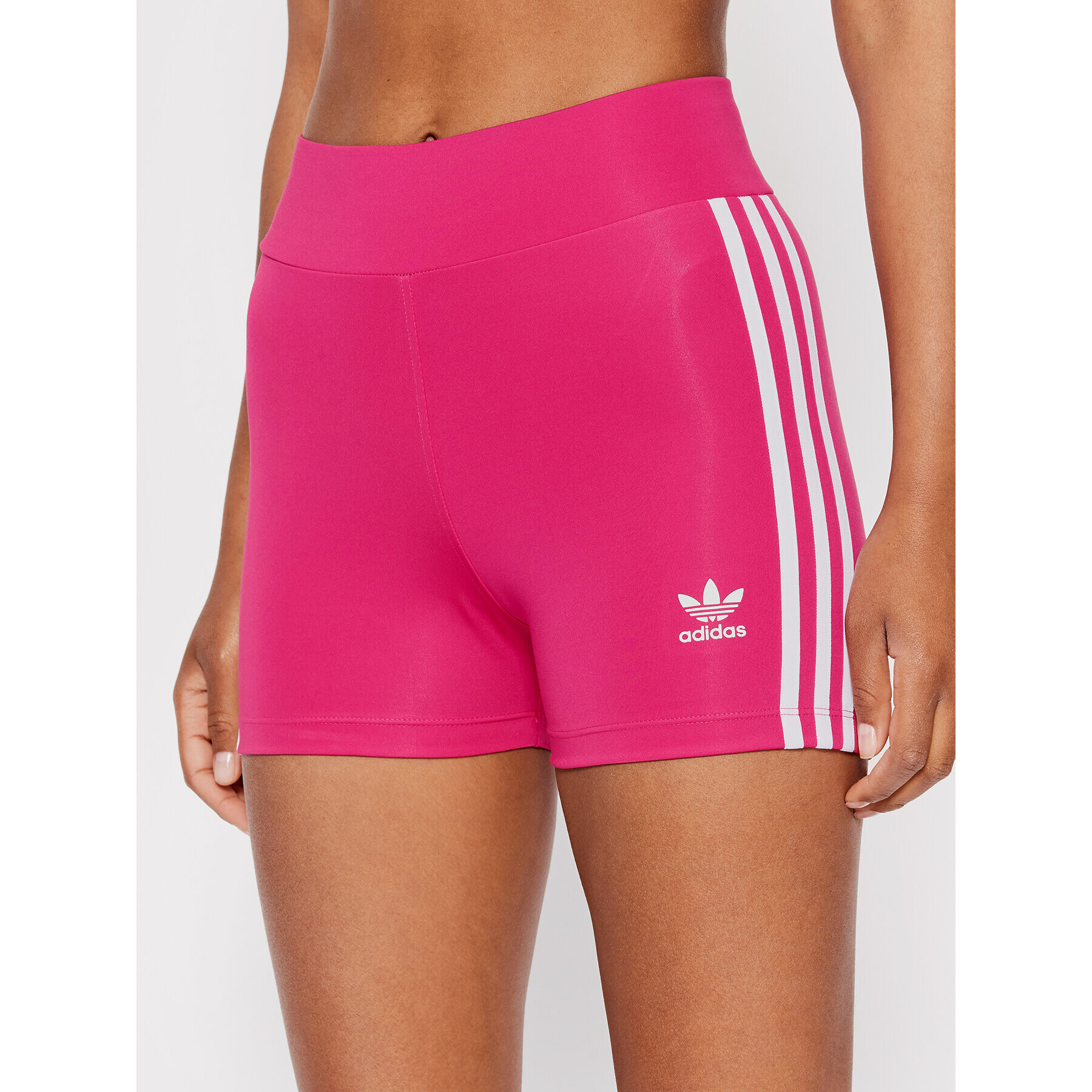 adidas Pantaloni scurți sport adicolor Classics Traceable HG6123 Roz Slim Fit - Pled.ro