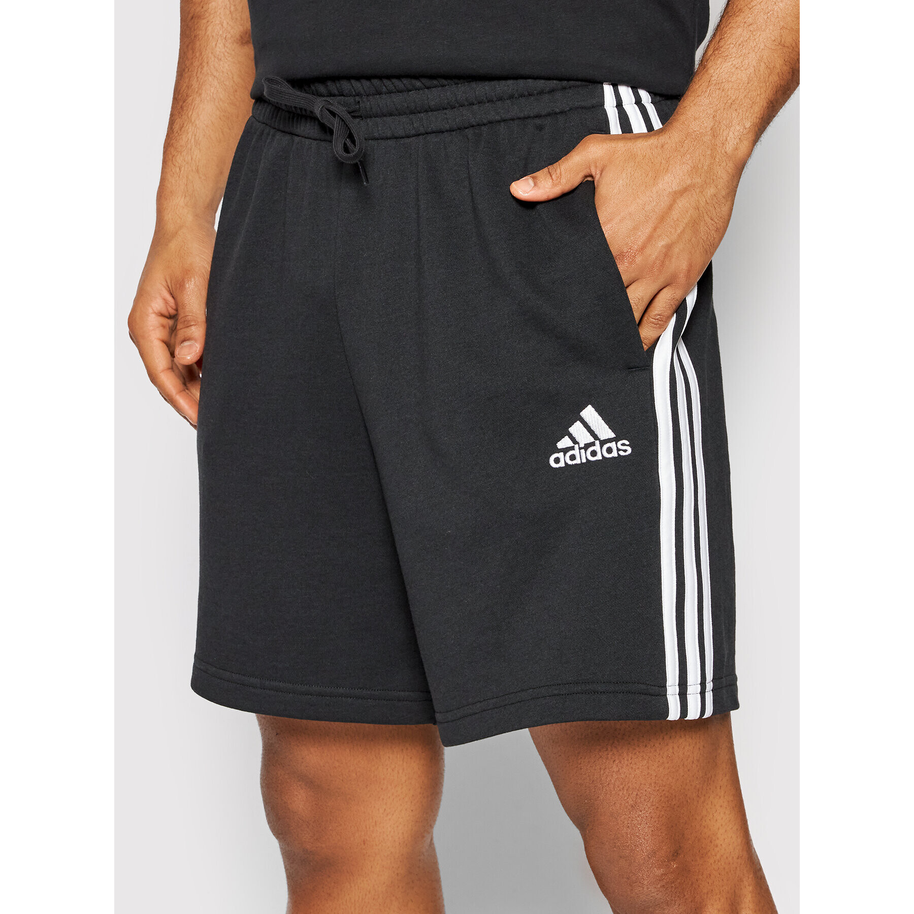 adidas Performance adidas Pantaloni scurți sport Essentials French Terry 3-Stripes GK9597 Negru Regular Fit - Pled.ro