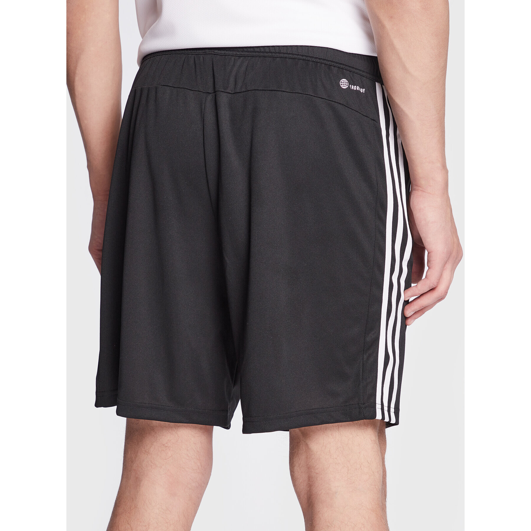 adidas Pantaloni scurți sport 3-Stripes Essentials IB8243 Negru Regular Fit - Pled.ro