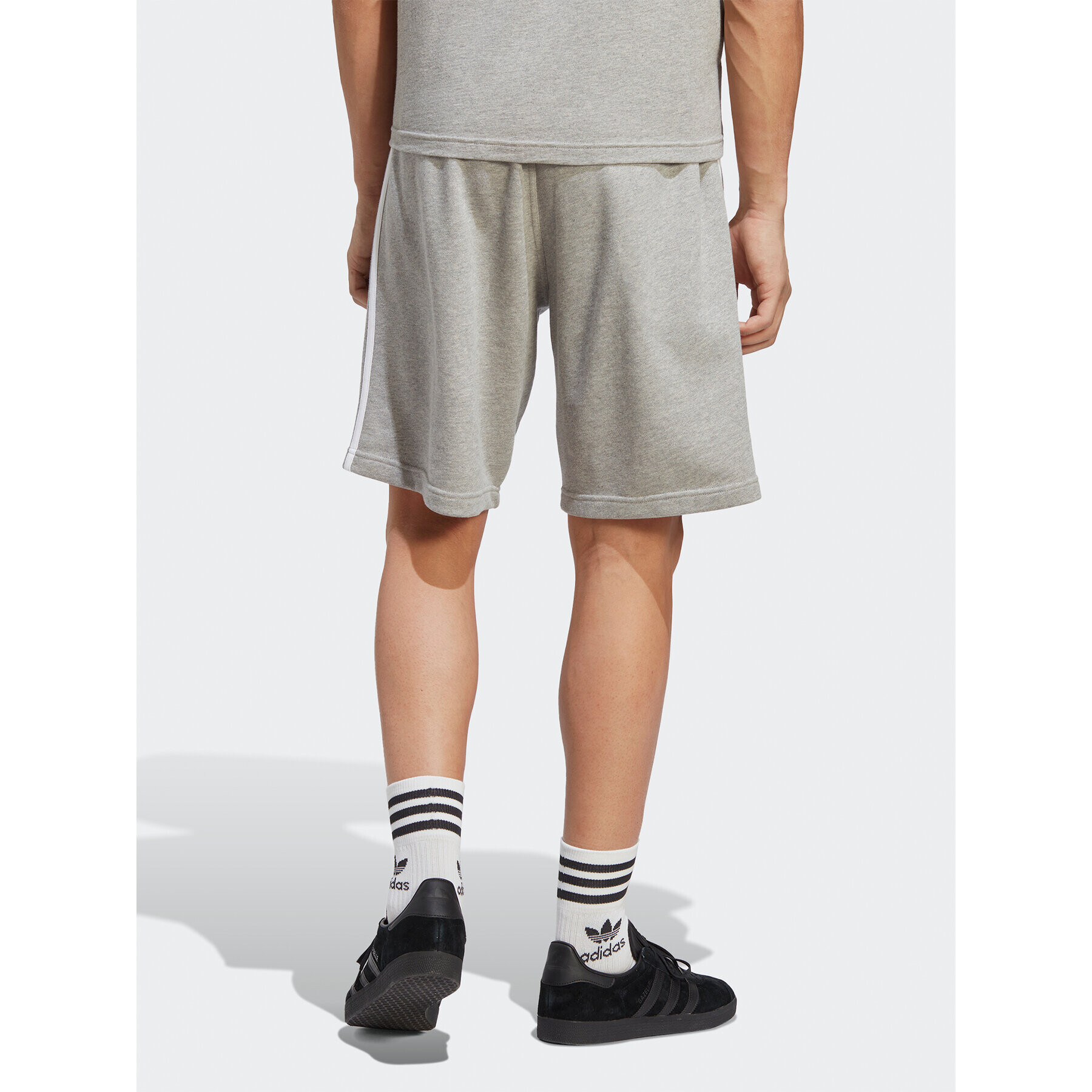 adidas Pantaloni scurți sport Adicolor Classics 3-Stripes Sweat Shorts IA6354 Gri Regular Fit - Pled.ro