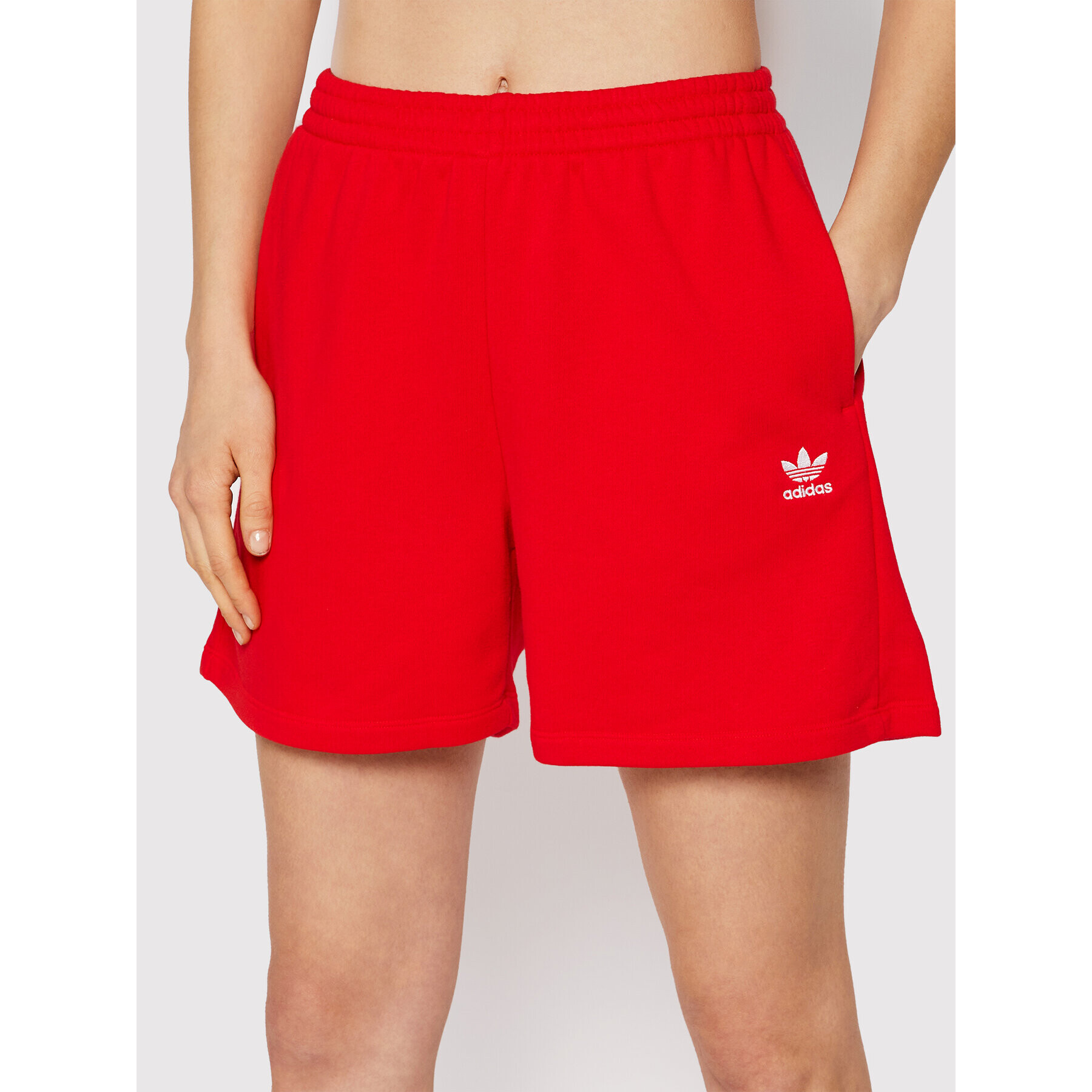 adidas Pantaloni scurți sport adicolor Essentials French Terry HC0628 Roșu Standard Fit - Pled.ro