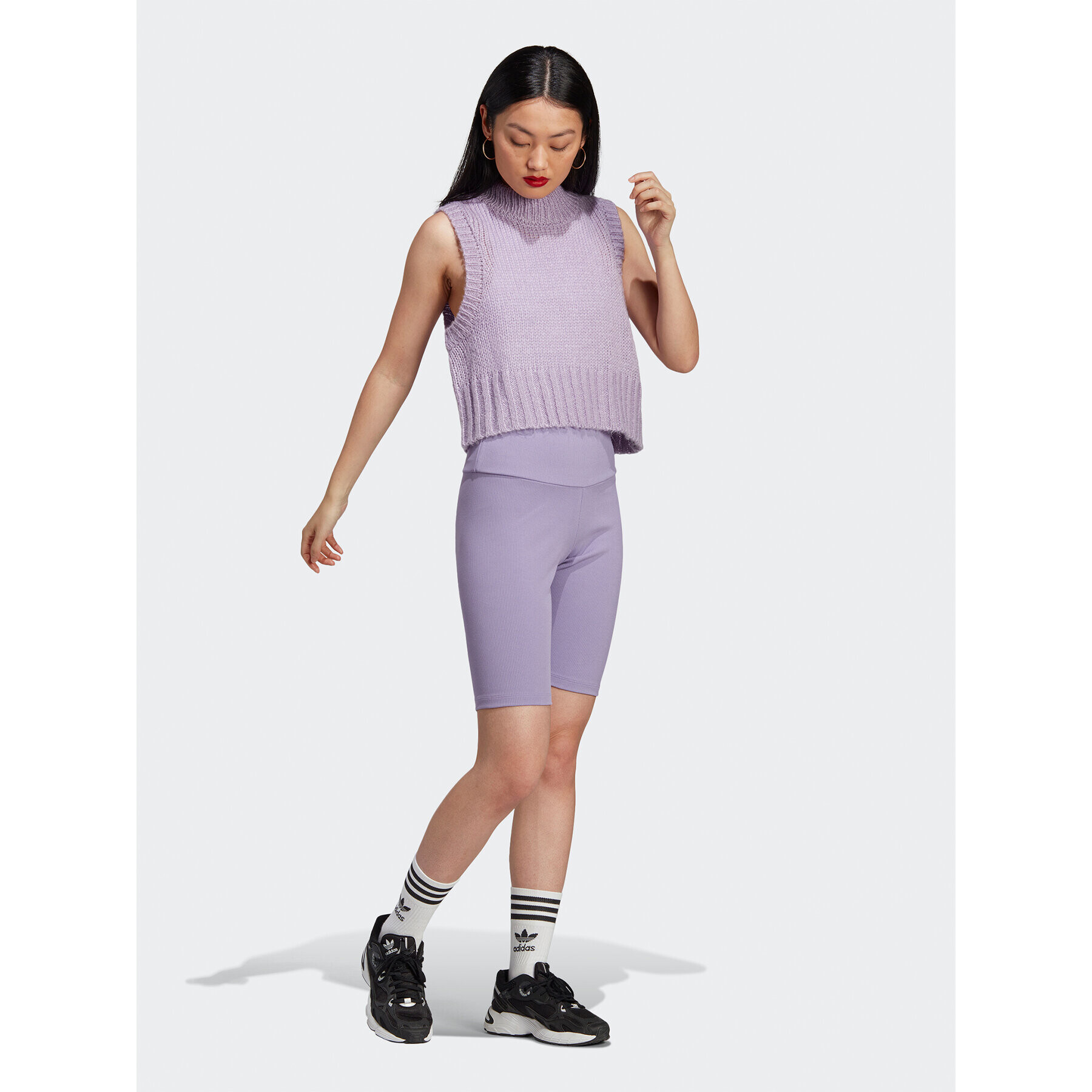 adidas Pantaloni scurți sport Adicolor Essentials Short Leggings HZ7260 Violet - Pled.ro