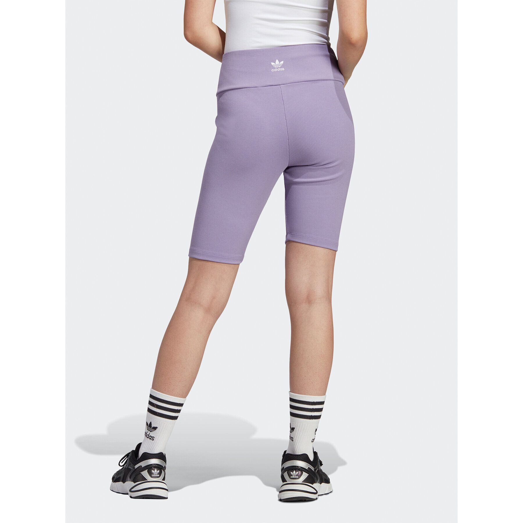 adidas Pantaloni scurți sport Adicolor Essentials Short Leggings HZ7260 Violet - Pled.ro