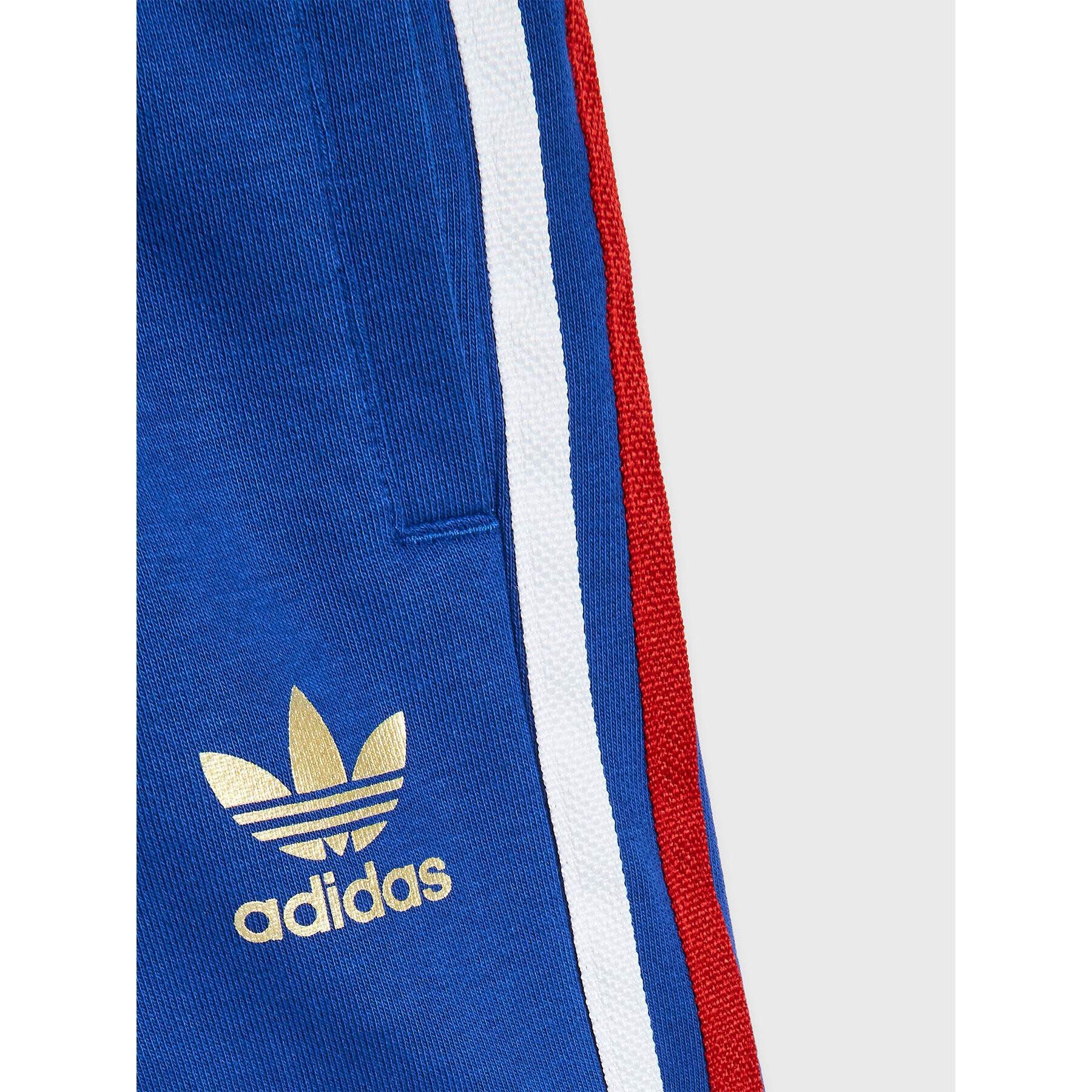 adidas Pantaloni scurți sport adicolor HL9411 Albastru Regular Fit - Pled.ro