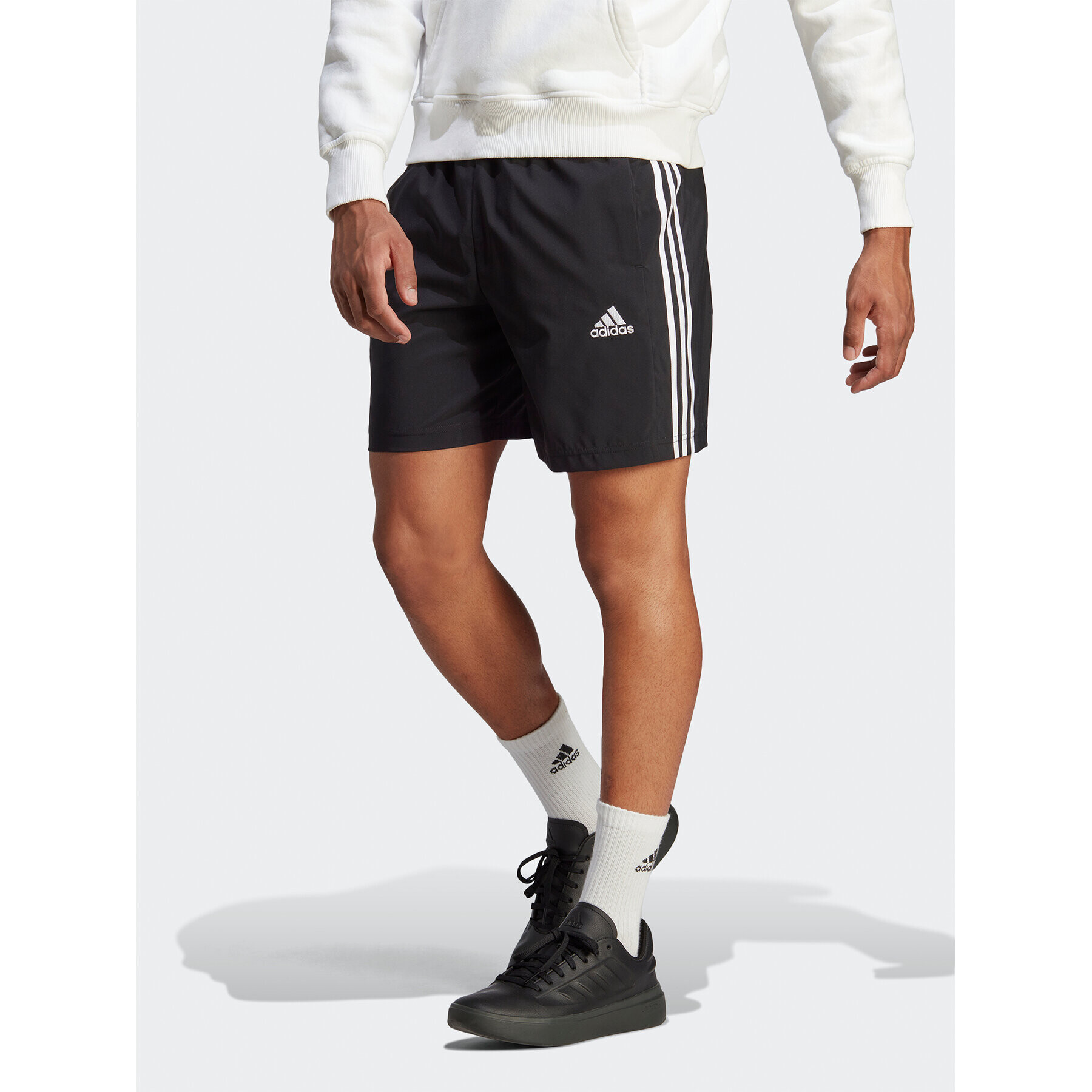 adidas Pantaloni scurți sport AEROREADY Essentials Chelsea 3-Stripes Shorts IC1484 Negru Regular Fit - Pled.ro