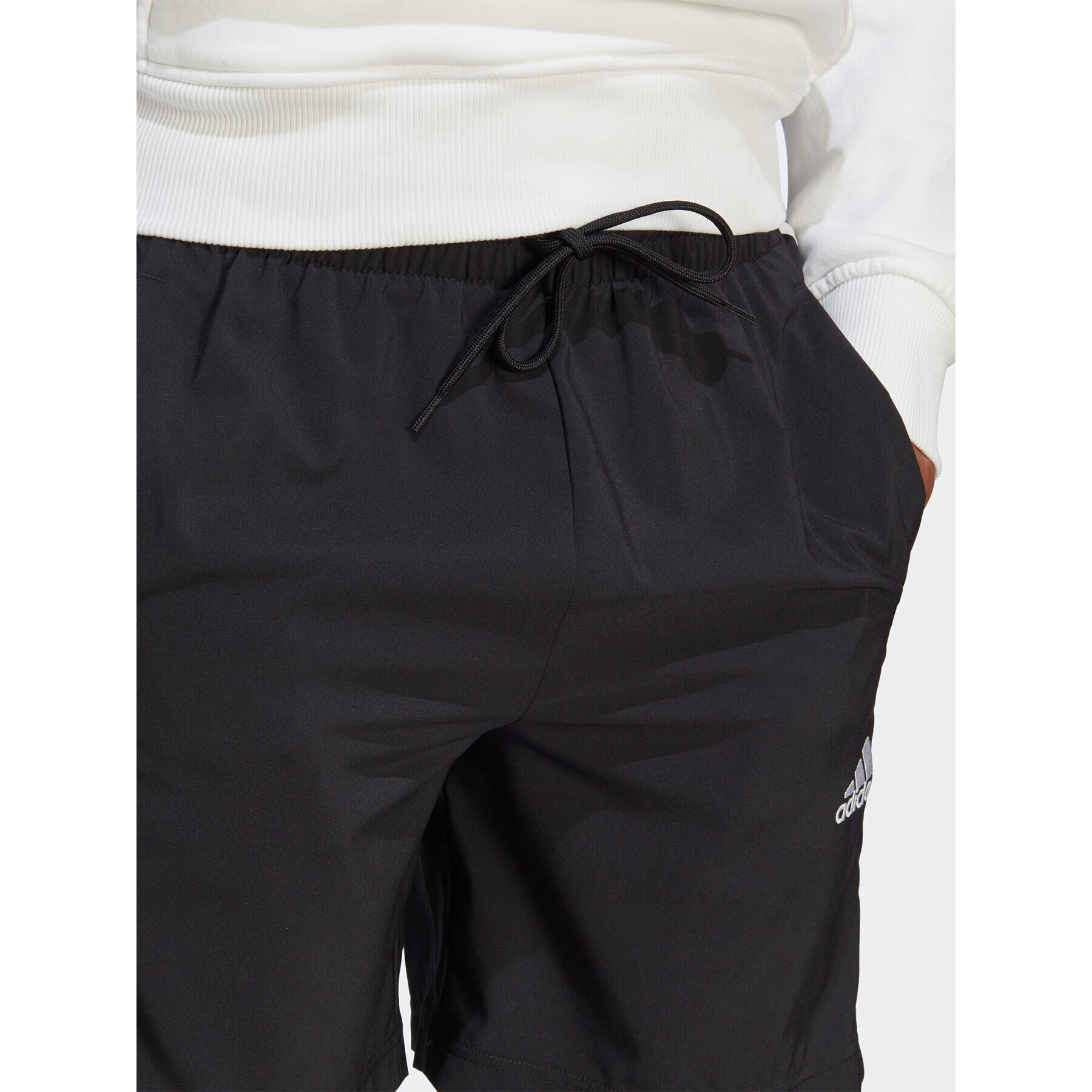 adidas Pantaloni scurți sport AEROREADY Essentials Chelsea 3-Stripes Shorts IC1484 Negru Regular Fit - Pled.ro