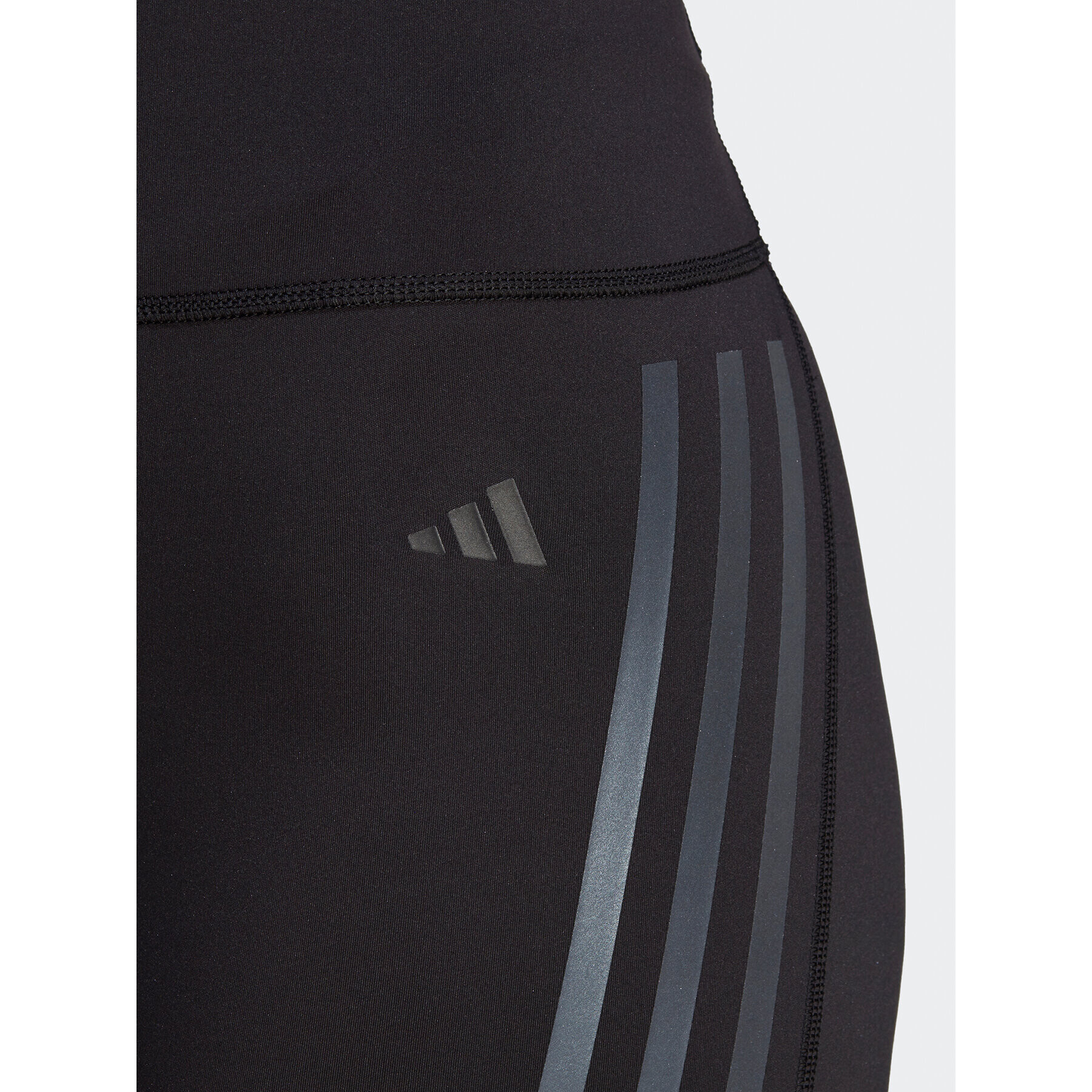 adidas Pantaloni scurți sport DailyRun 3-Stripes Five-Inch Short Leggings HS5452 Negru - Pled.ro