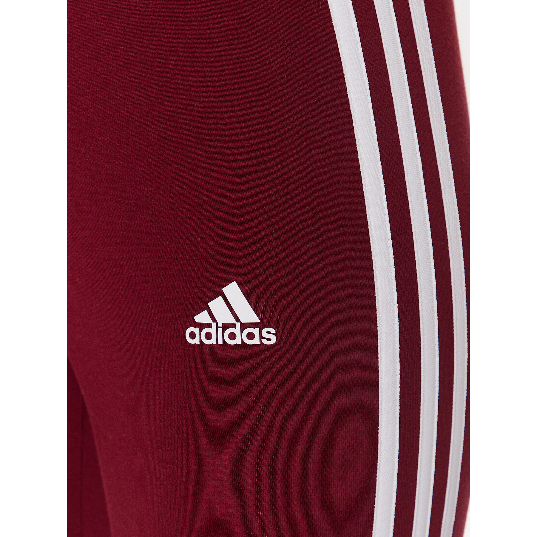 adidas Pantaloni scurți sport Essentials 3-Stripes Bike Shorts IM2846 Roșu - Pled.ro